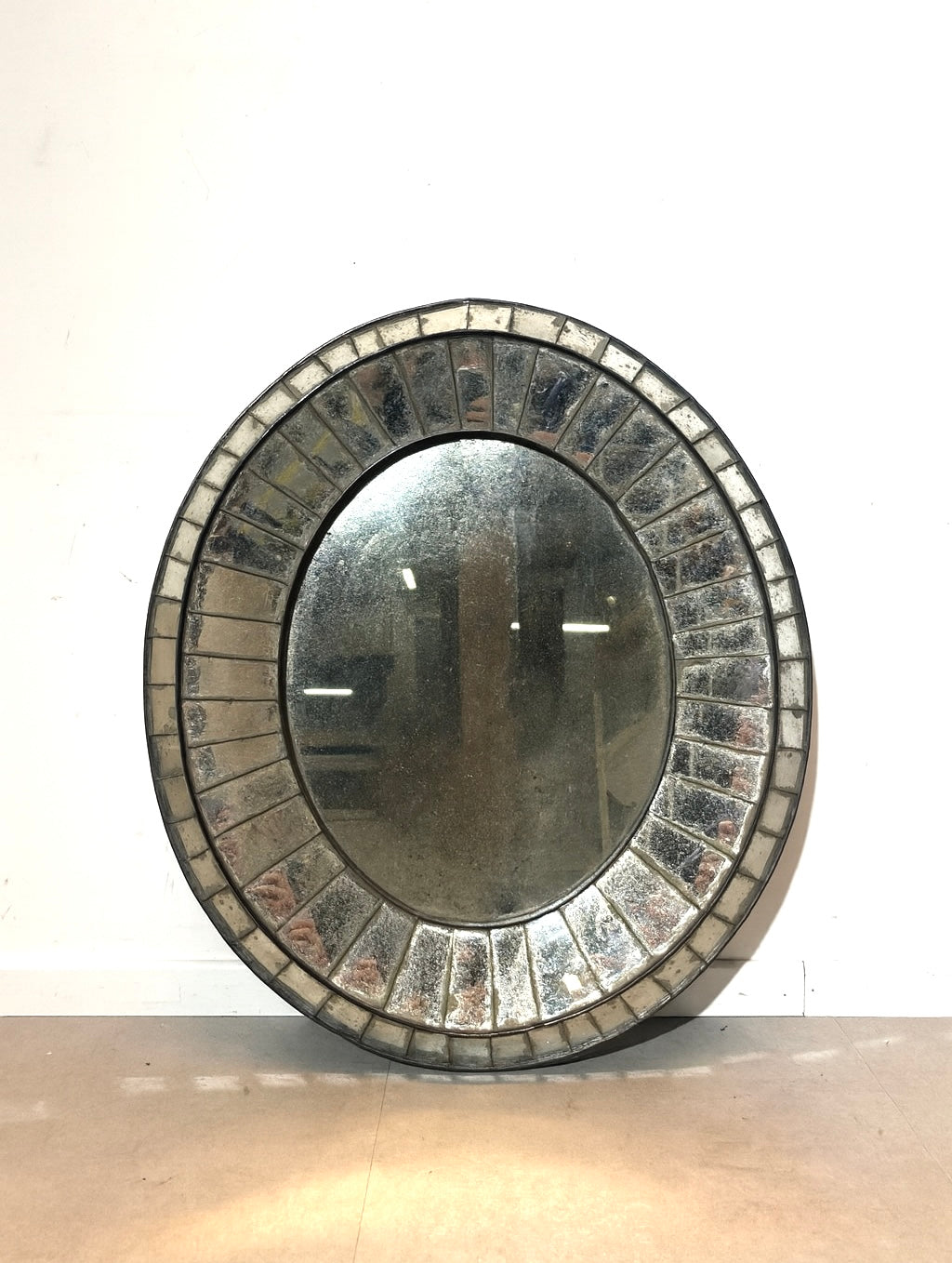 Round Venetian-Style Mirror