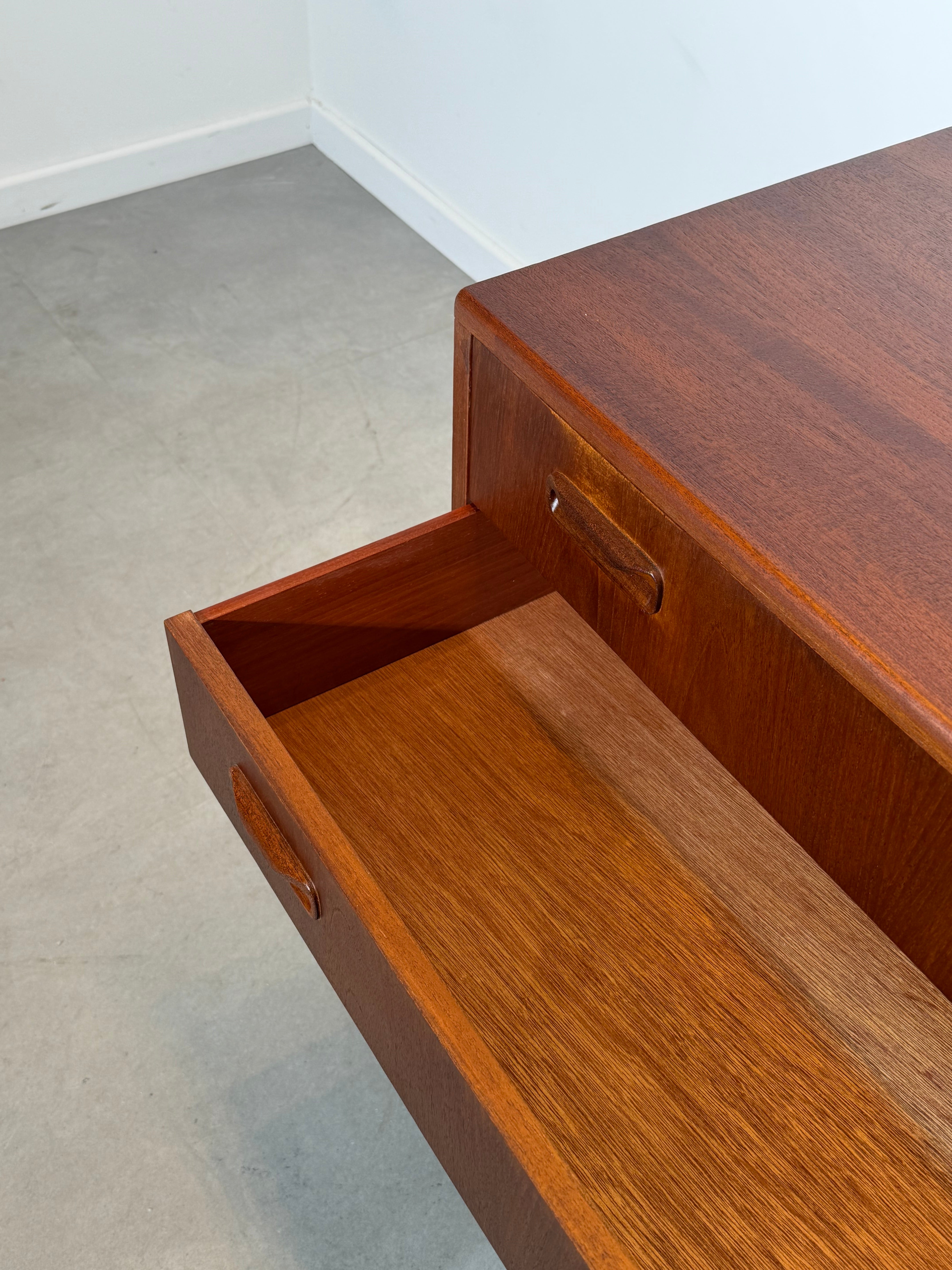 G-Plan Hairpin Chest of Drawers in Teak