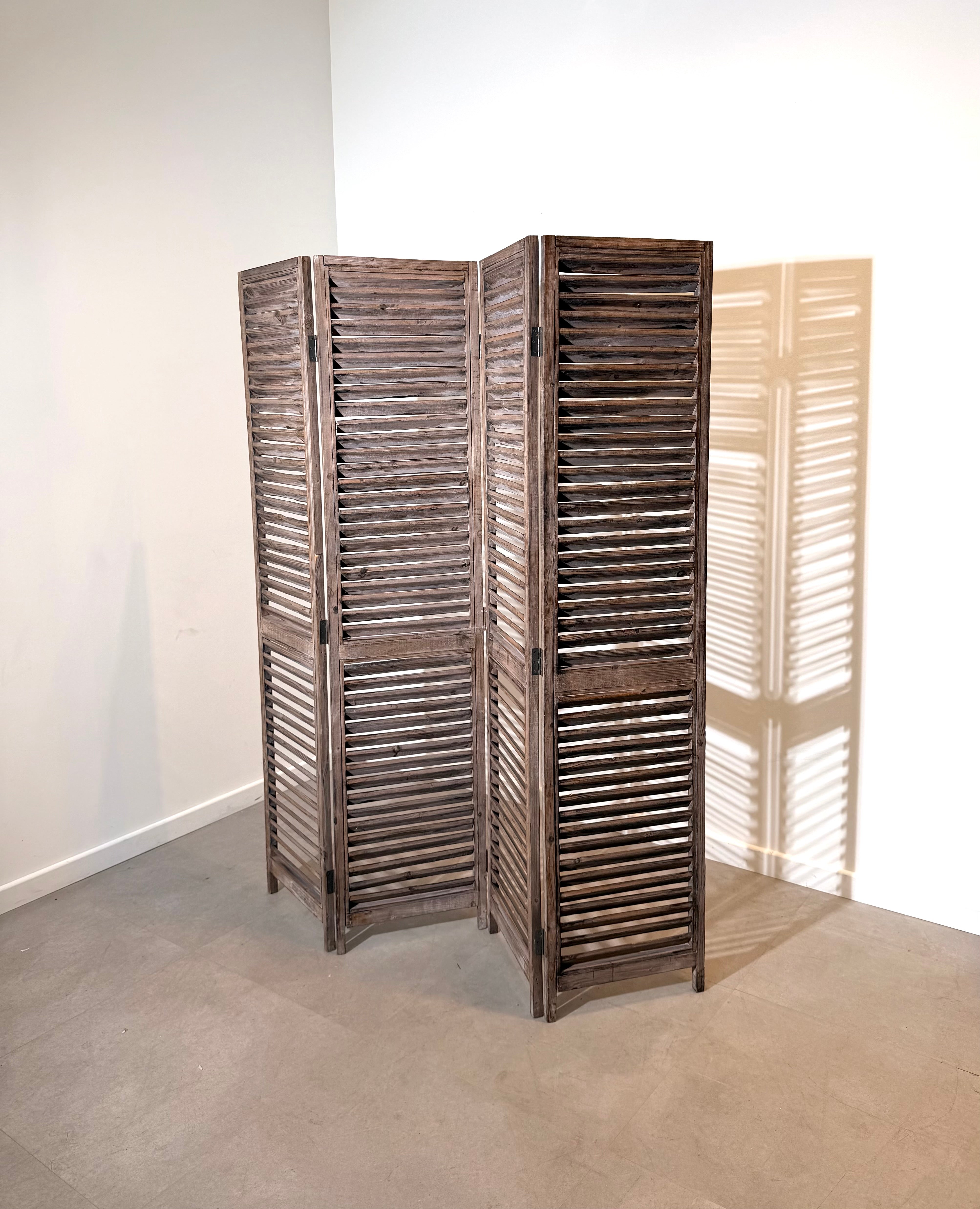 Wooden Louvered Room Divider