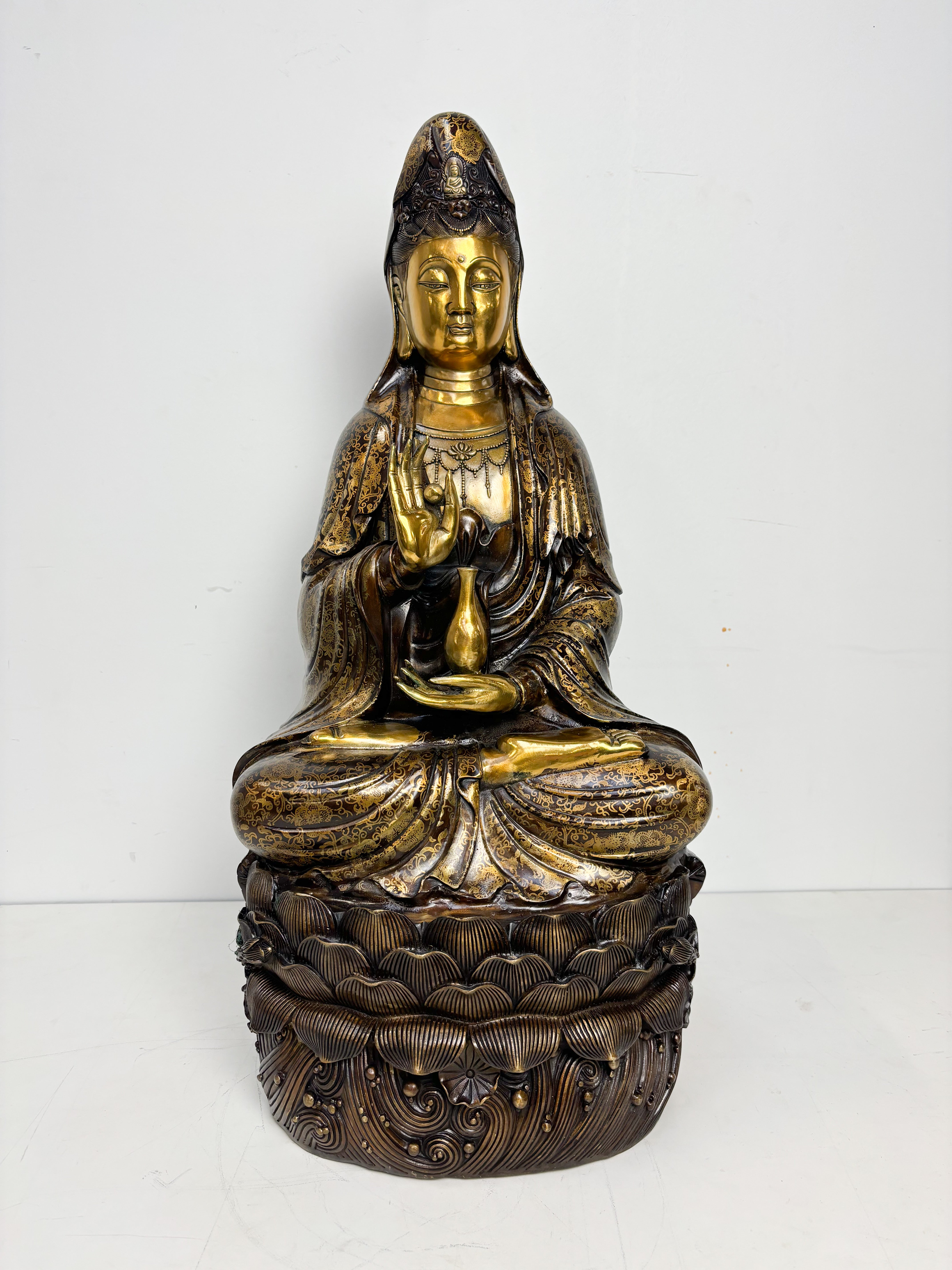 Bronze Quan - Yin XL Figurine