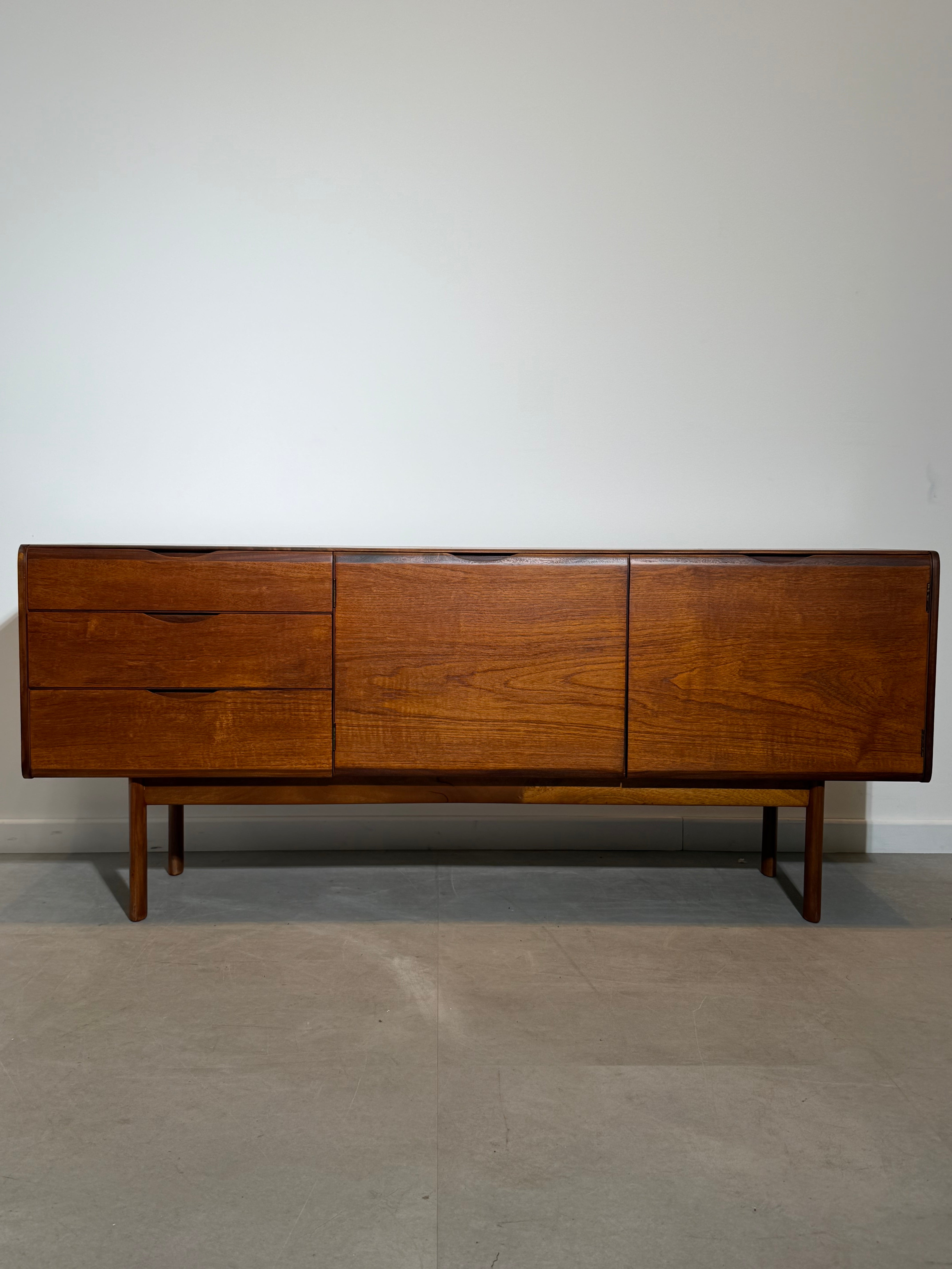 G-Plan Teak Sideboard – Mid-Century Modern British Design