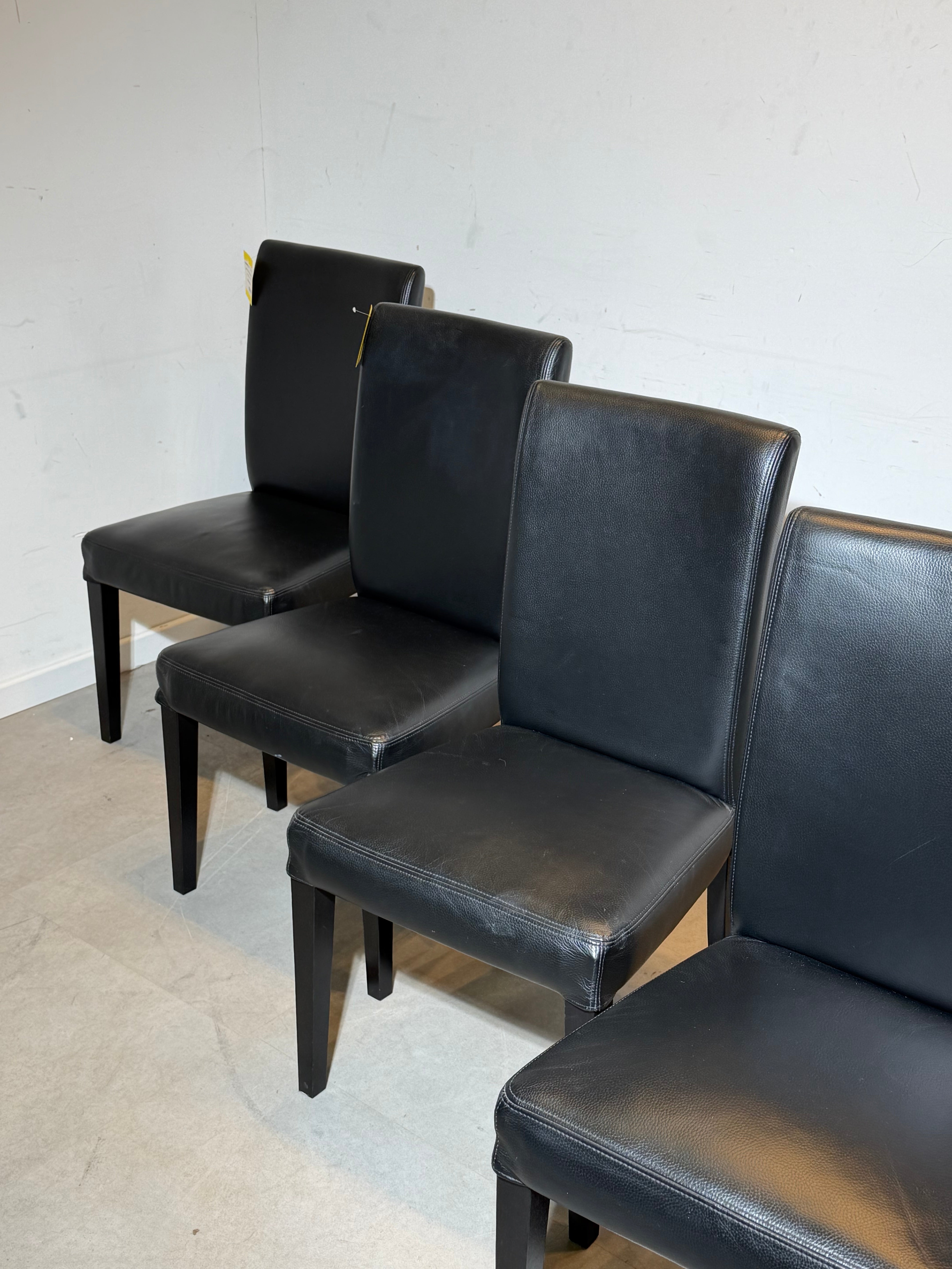 Chaises de salle à manger IKEA « HENRIKSDAL » – Lot de quatre