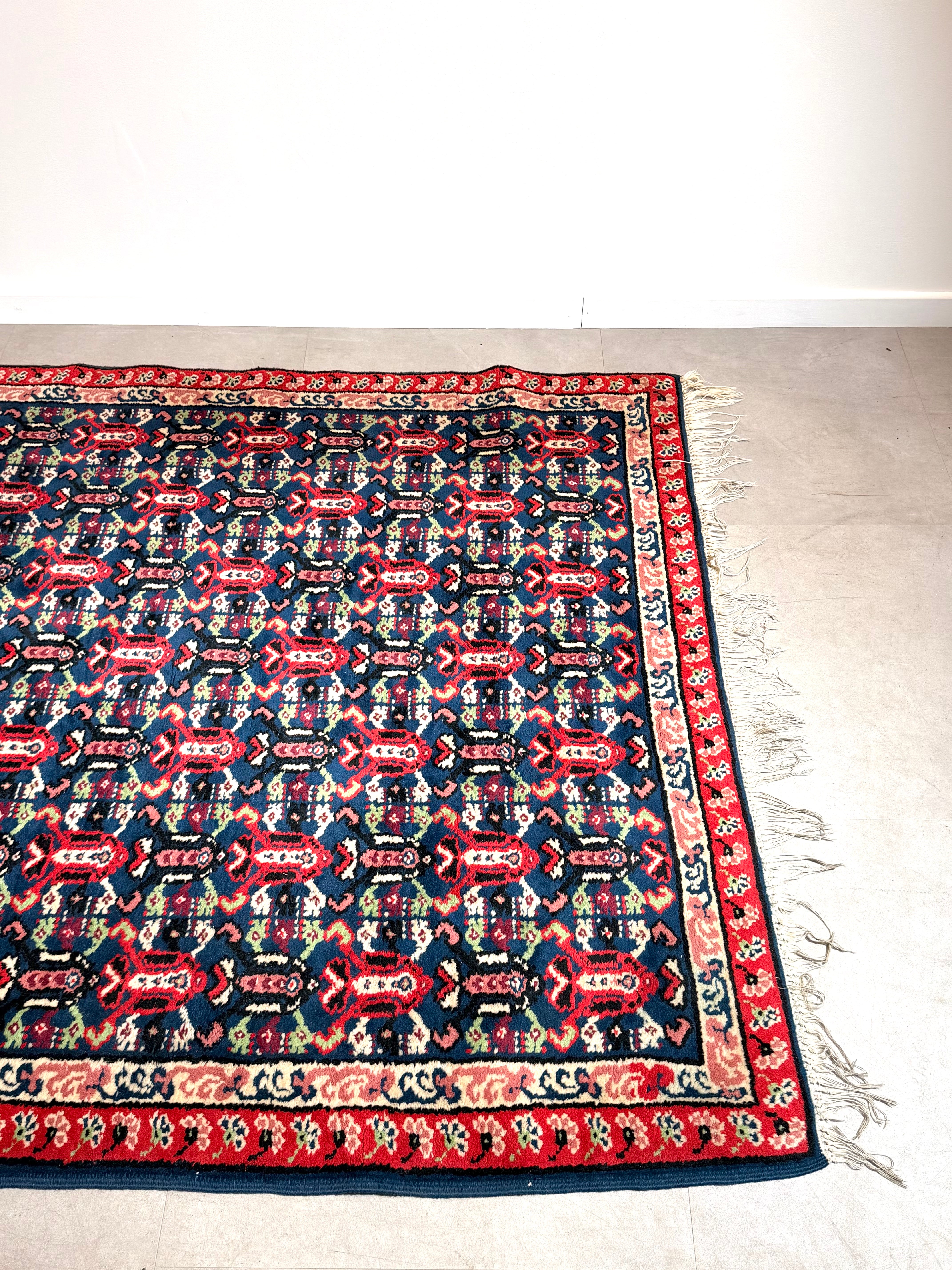 Patterned Rug Persian Style