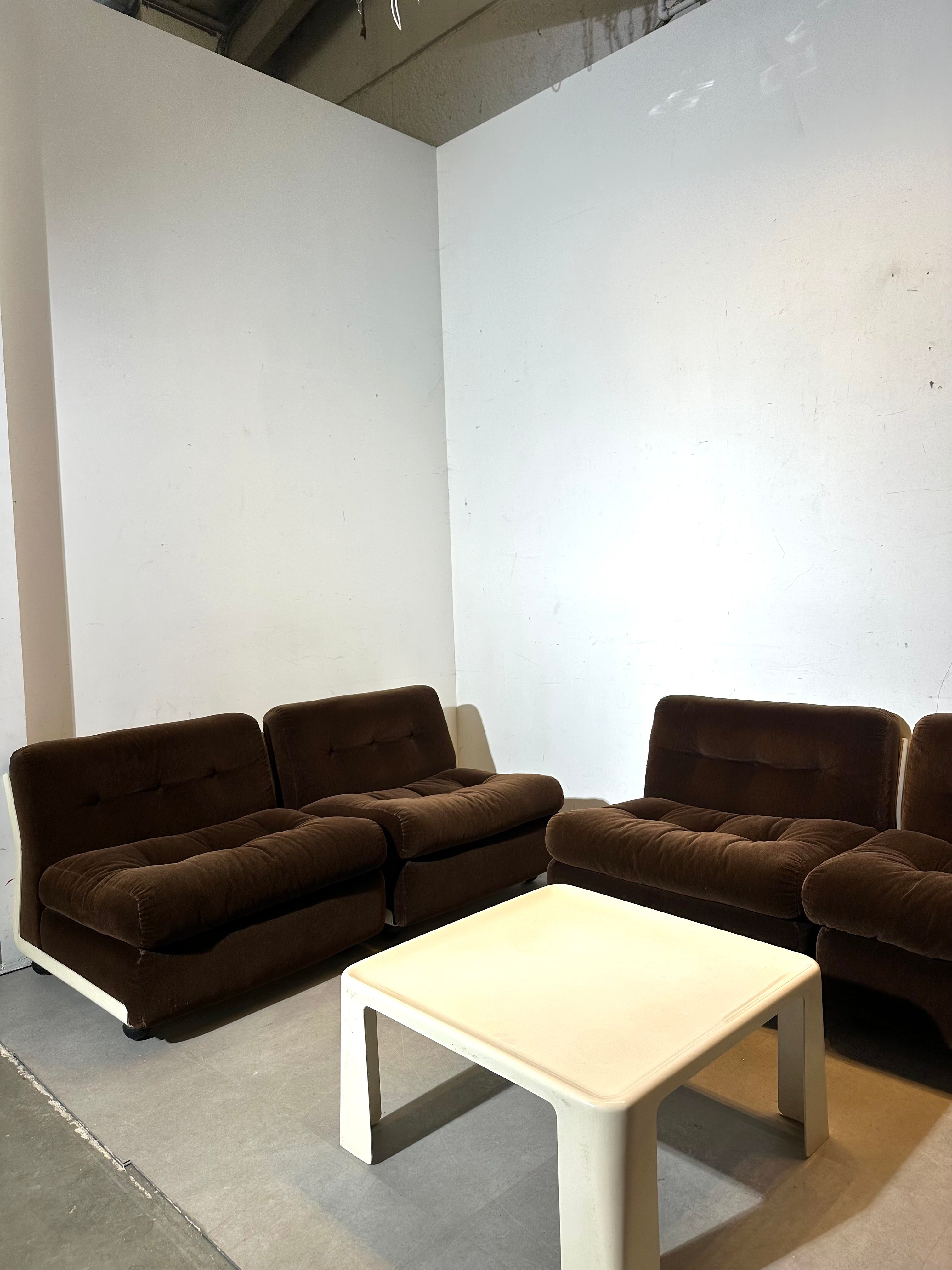 Amanta Modular Sofa Set by Mario Bellini for C&B Italia + Original Table