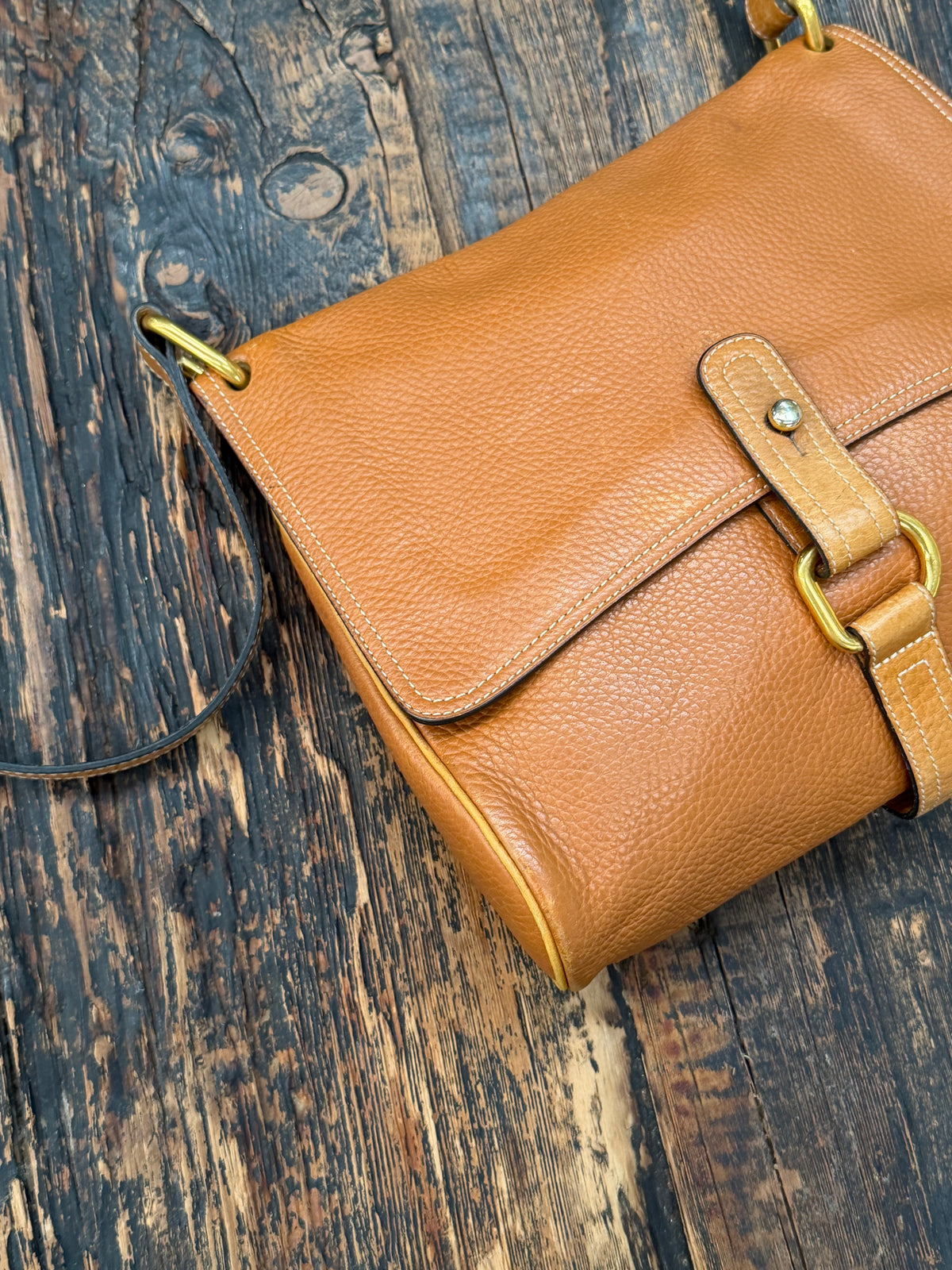Delvaux Fichu Shoulder Bag – Cognac Leather