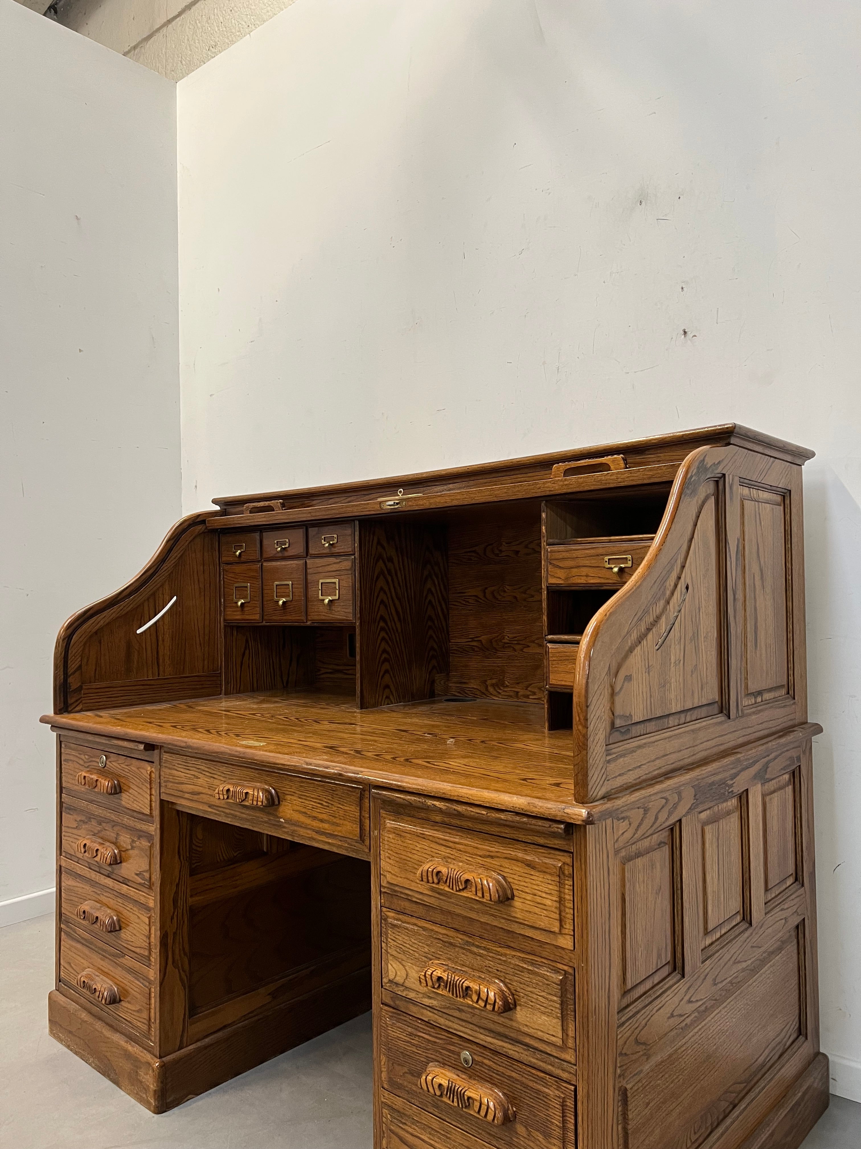 Antique Oak Roll Top Filing Desk with Tambour Shutter – 150 cm