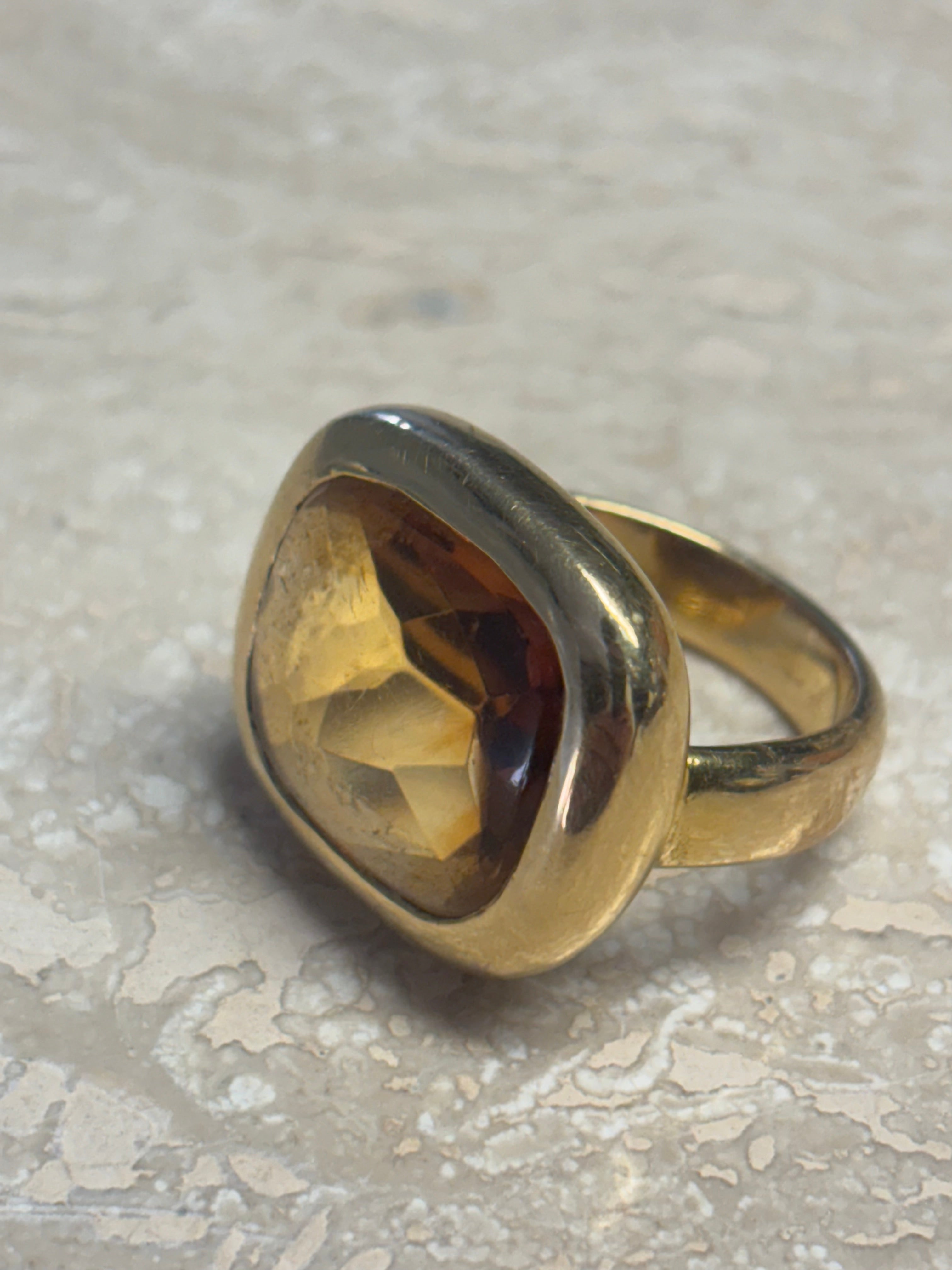 Bague en or 18 carats avec citrine taille coussin – Taille 56