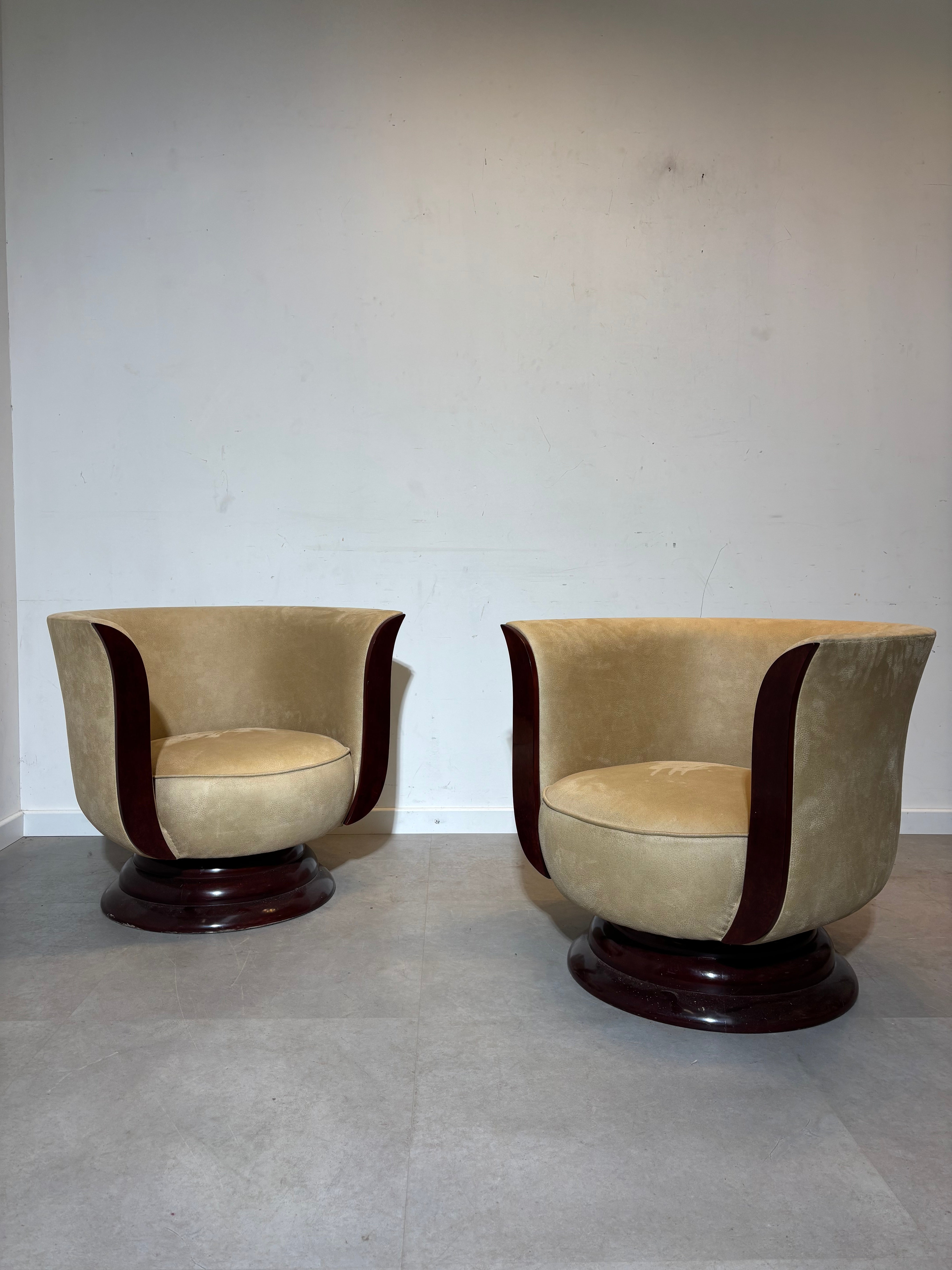 Art Deco Lounge Tulip Chair by Hotel Le Malandre