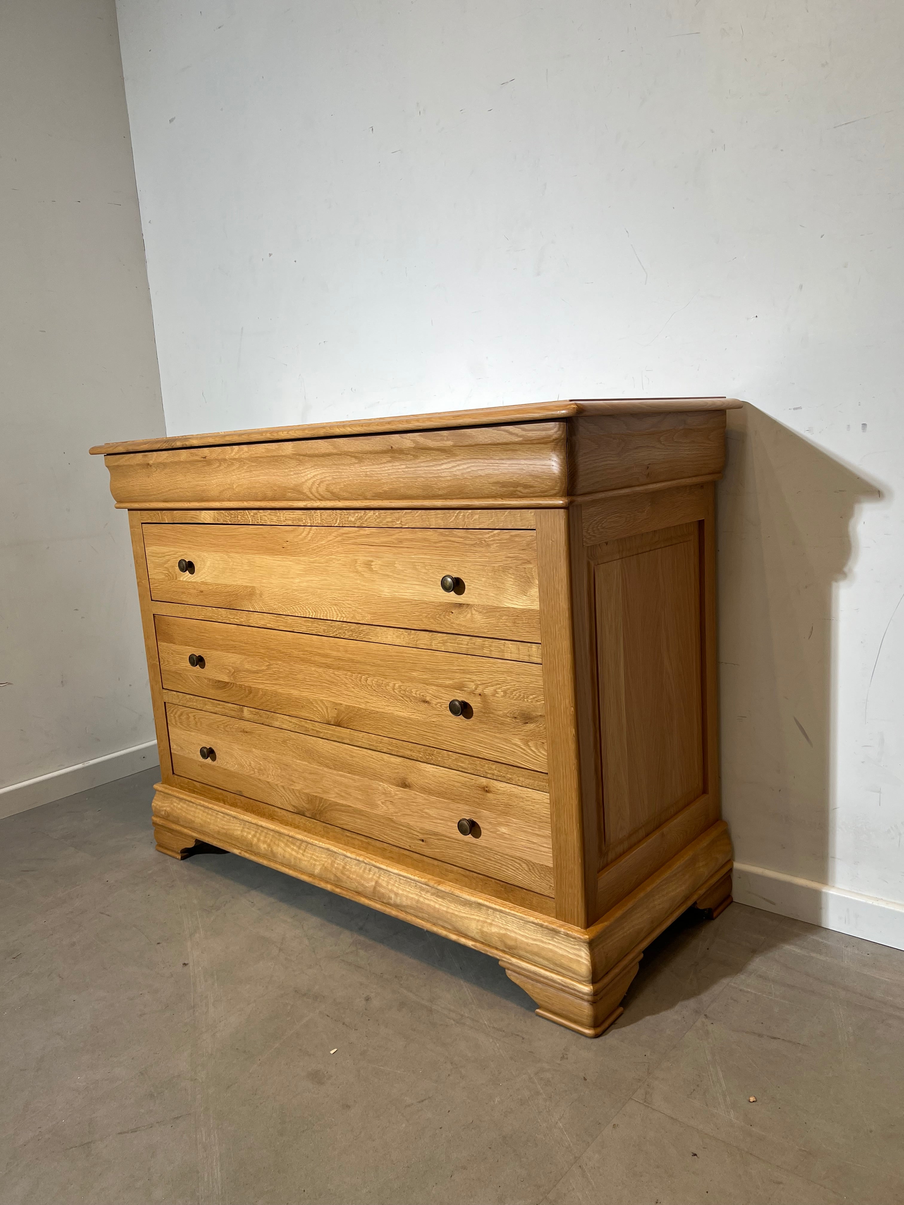 Solid Oak Chest of Drawers "louis philippe"