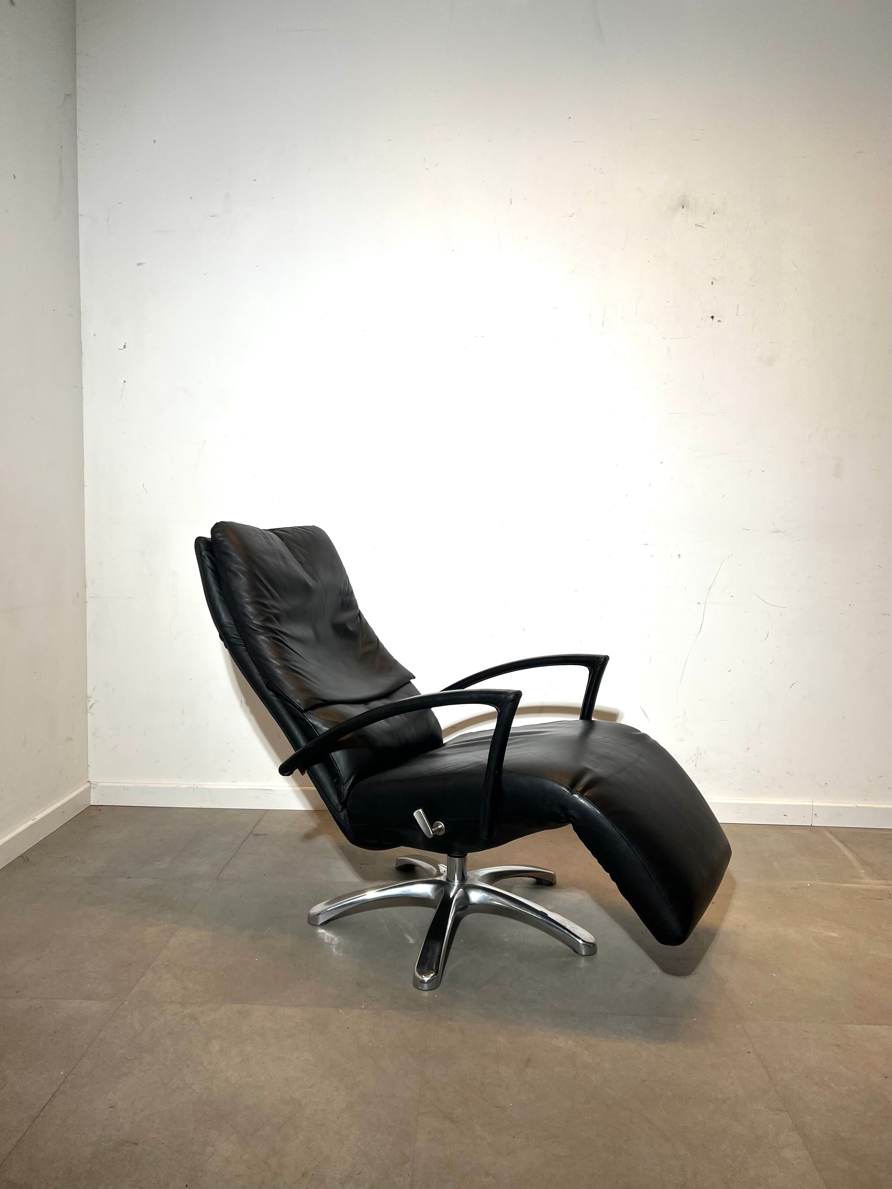 Durlet “Dayton” Leather Relax Armchair