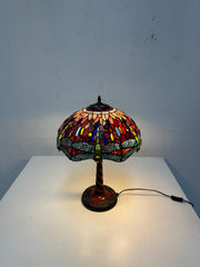Tiffany style table lamp