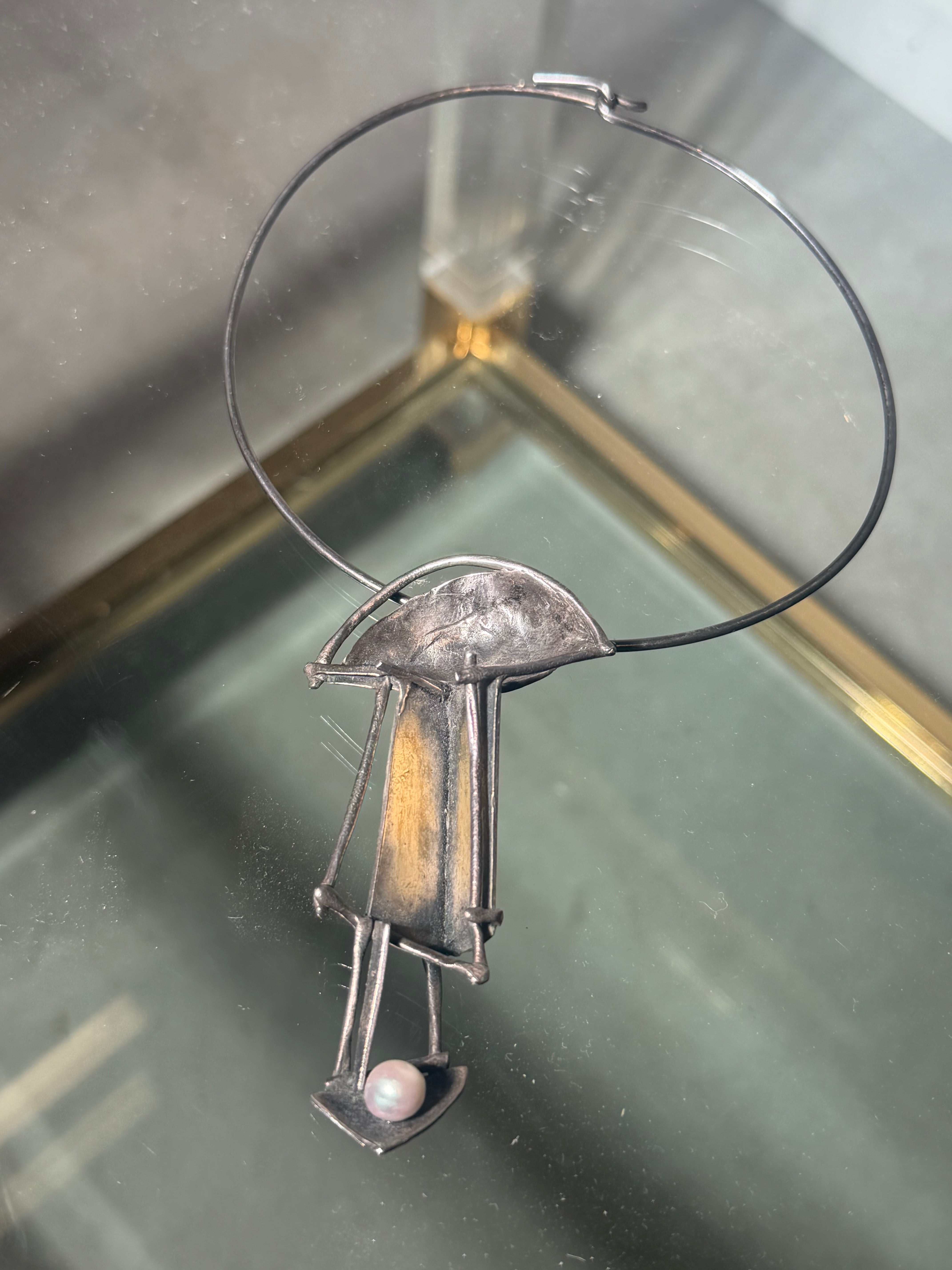 Mies De Wilde Brutalist Silver & Pearl Necklace – Handcrafted Belgian Design