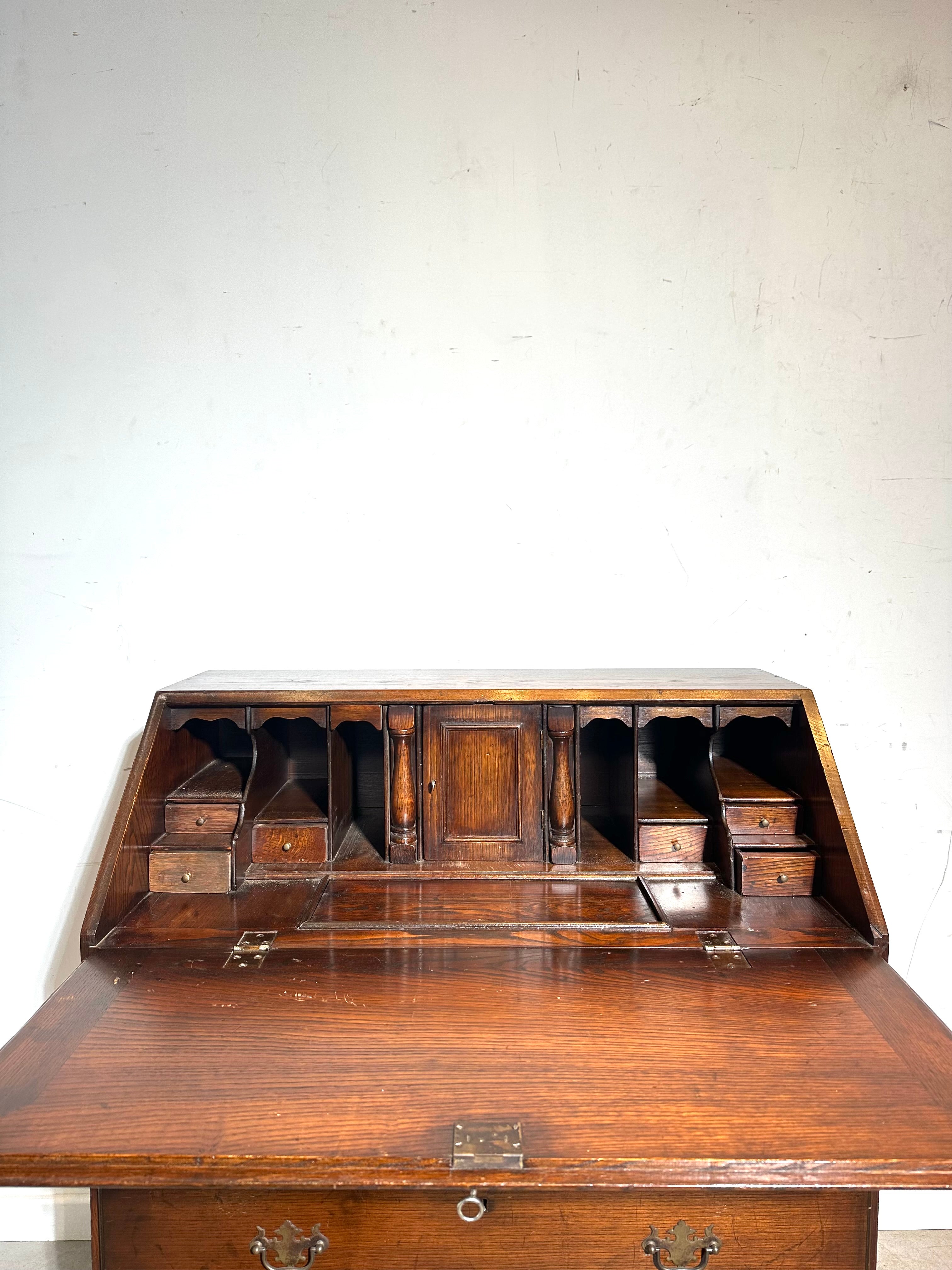 secrétaire ancien en bois