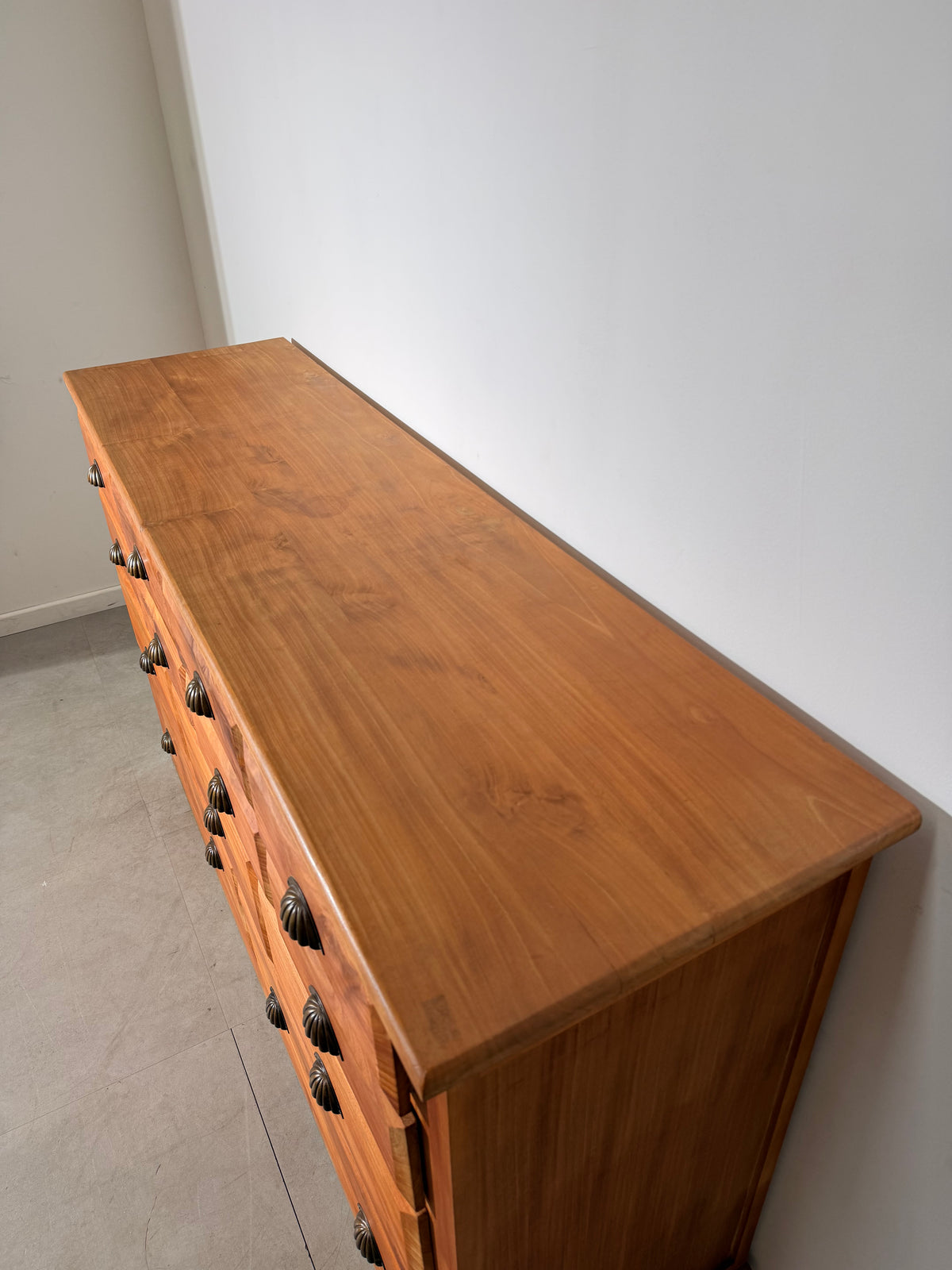 Wooden Chest of 13 Drawers with Shell Handles