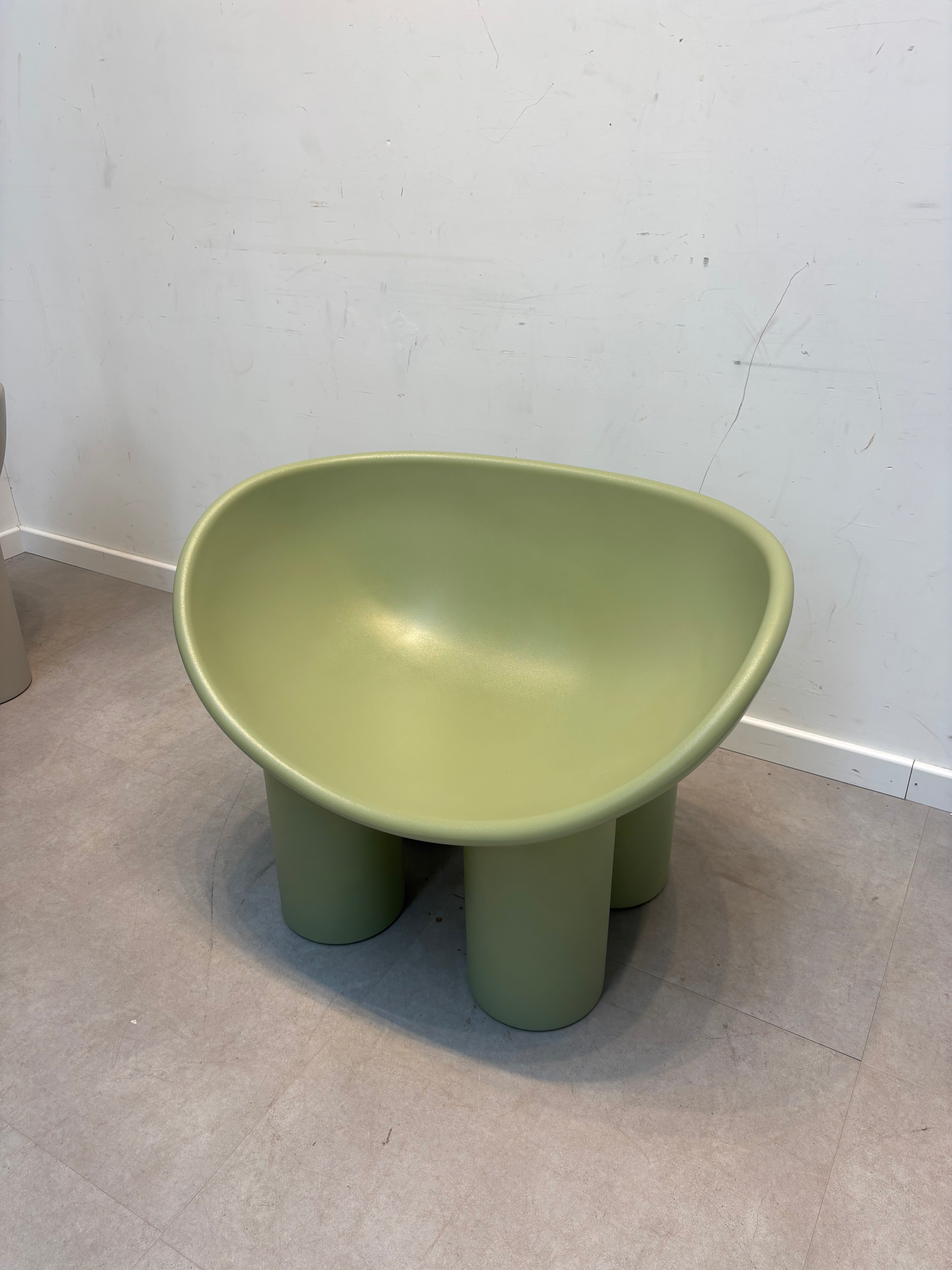 O - Chair Green