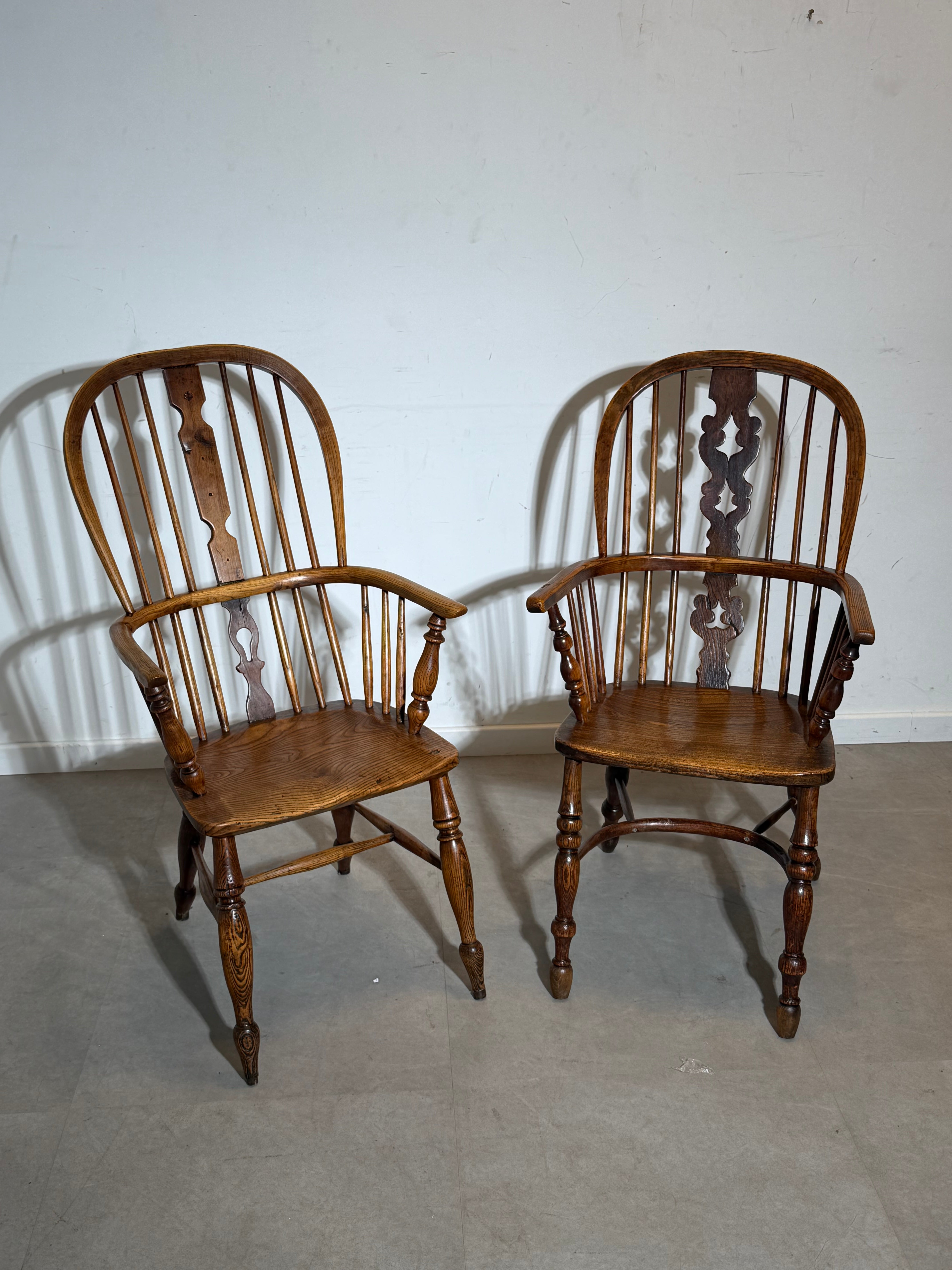 Pair of antique “Windsor” Chairs in solid oak