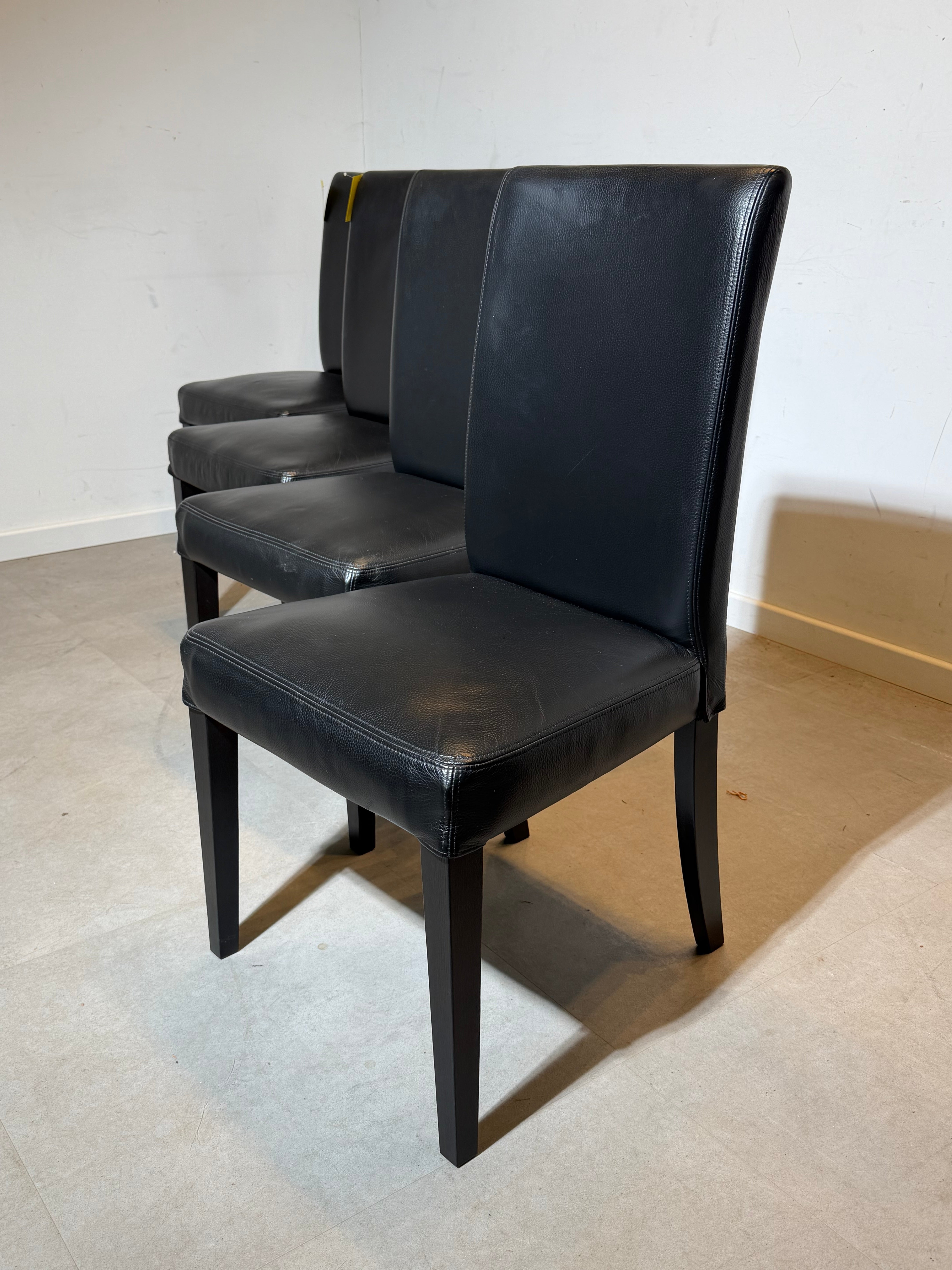 Chaises de salle à manger IKEA « HENRIKSDAL » – Lot de quatre