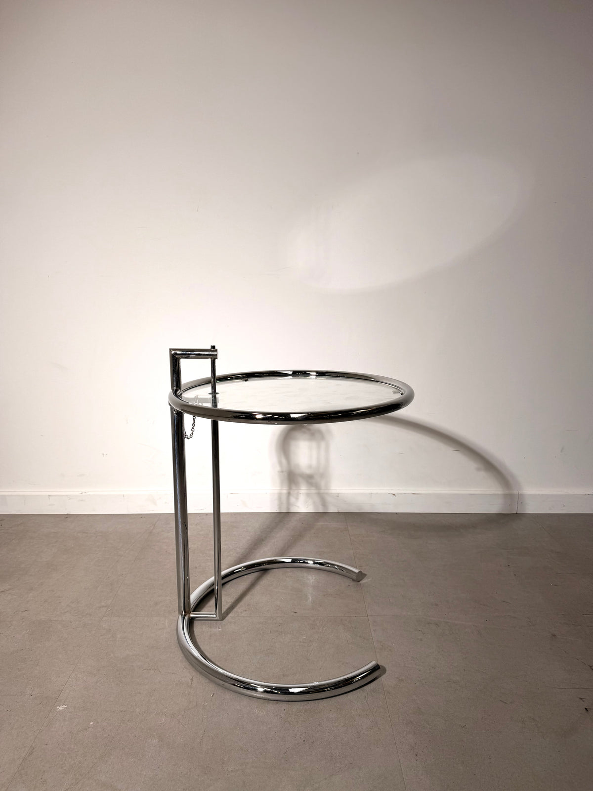 Eileen Gray E1027 Adjustable Side Table – Replica