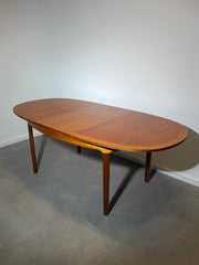 Nathan Extendable Teak Dining Table – British Mid-Century Modern, 1960s