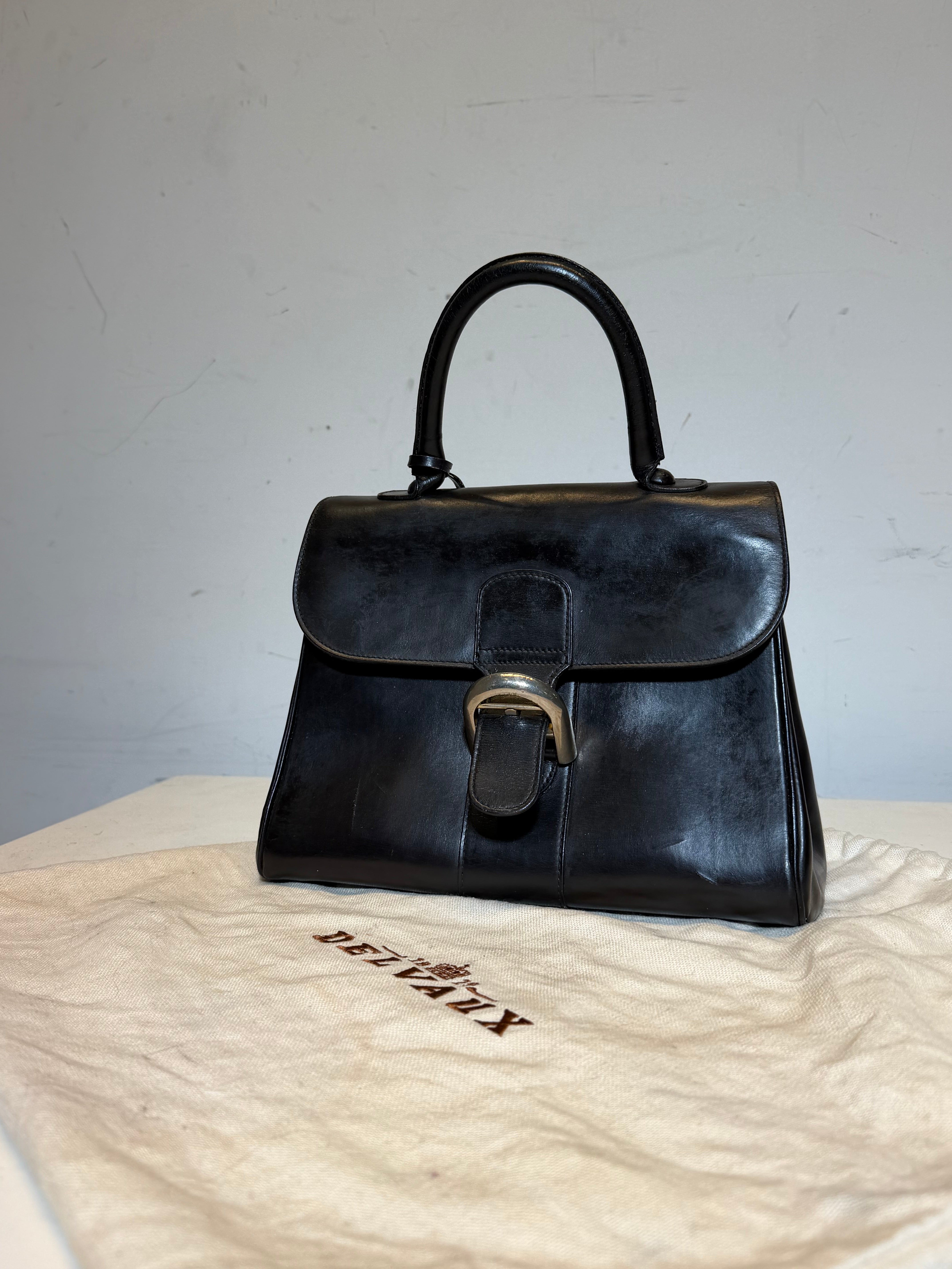 Delvaux Brillant MM Handbag – Chocolate Brown Leather