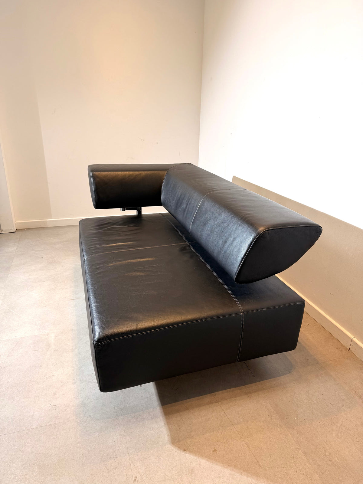 COR Arthe Modular Leather Sofa Bed