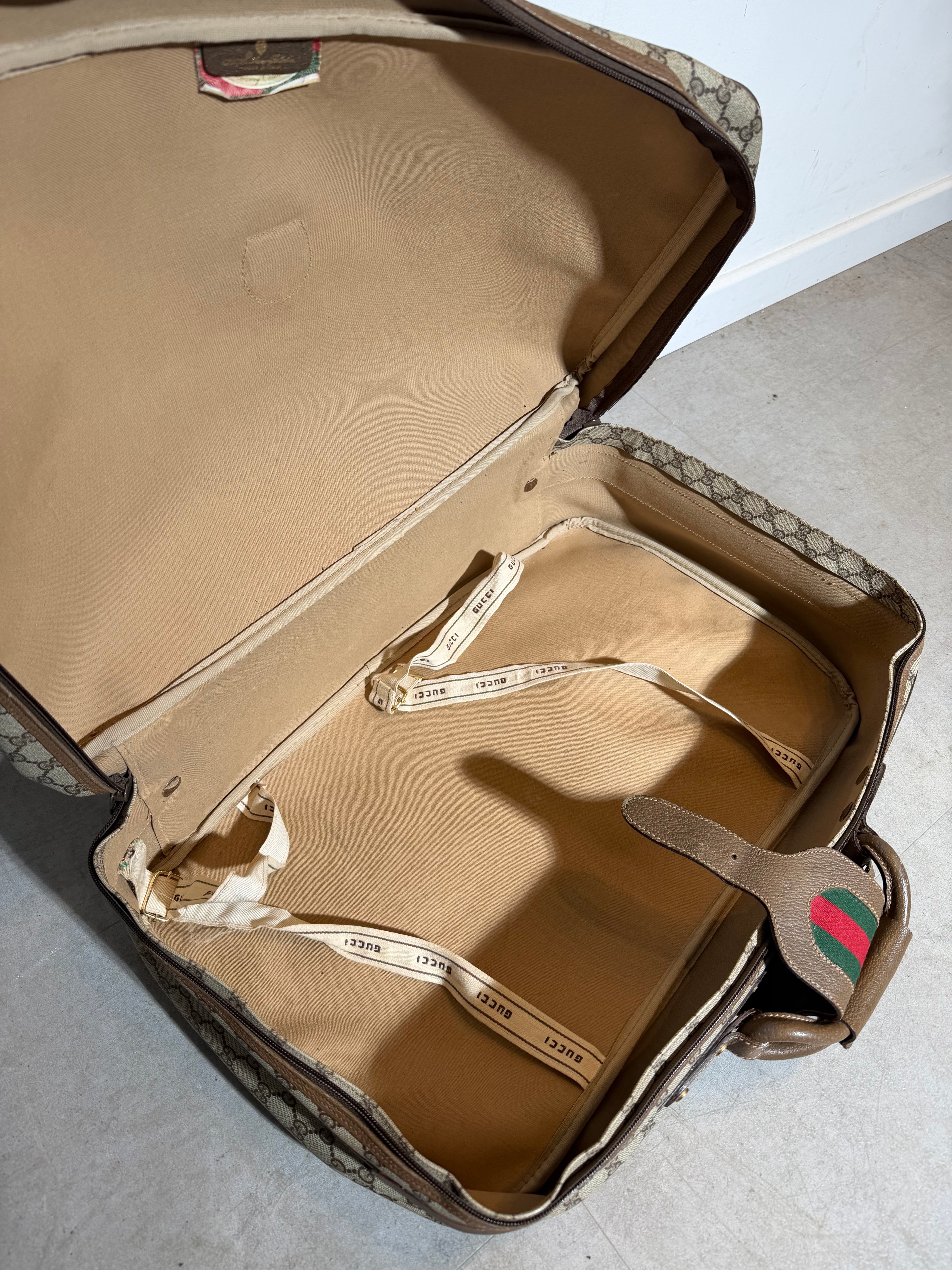 Mallette de voyage Gucci vintage – Monogramme GG
