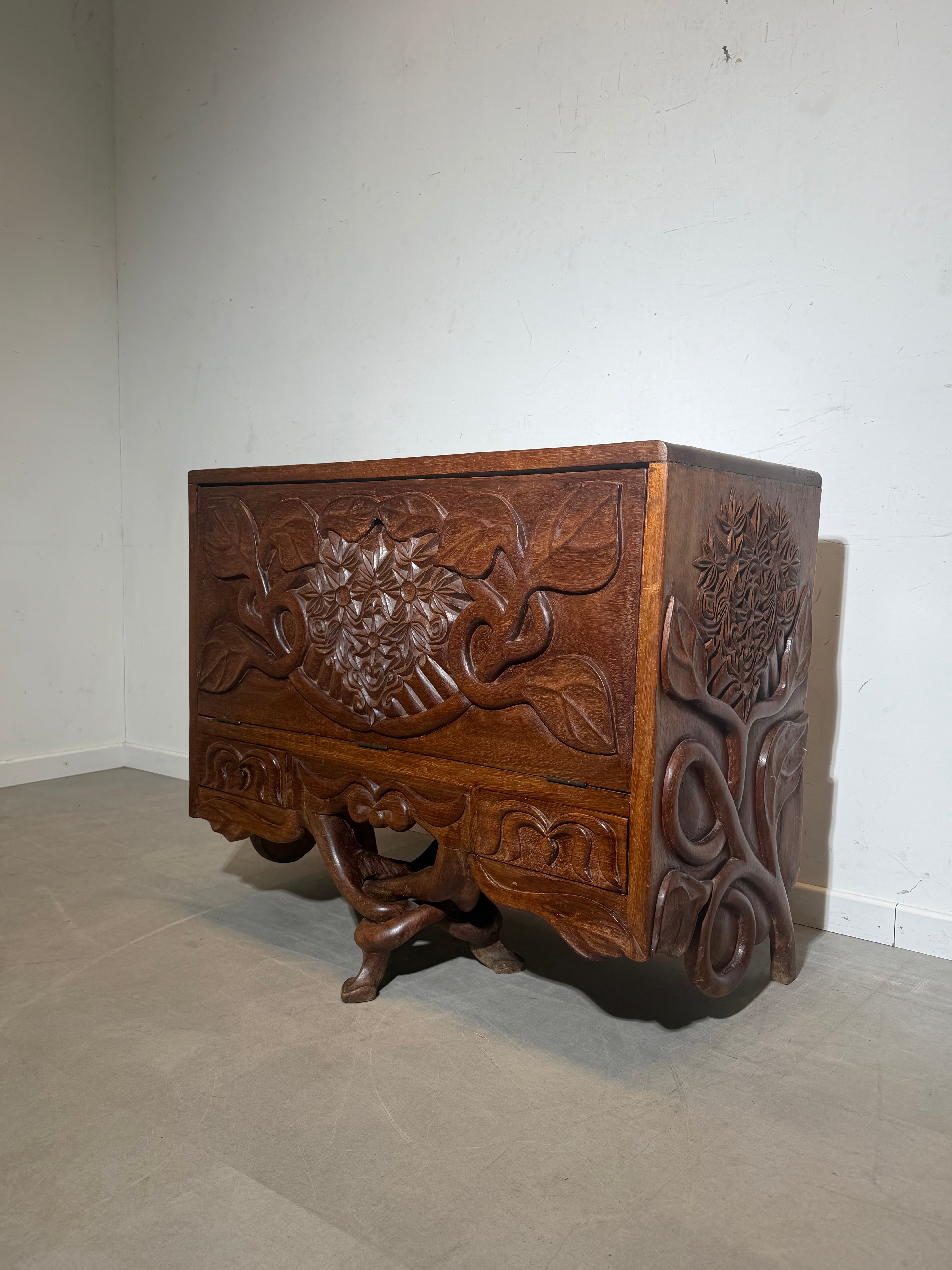 Congolese Hand-Carved Bar Cabinet, 1950s – Sculptural Tribal Storage Chest