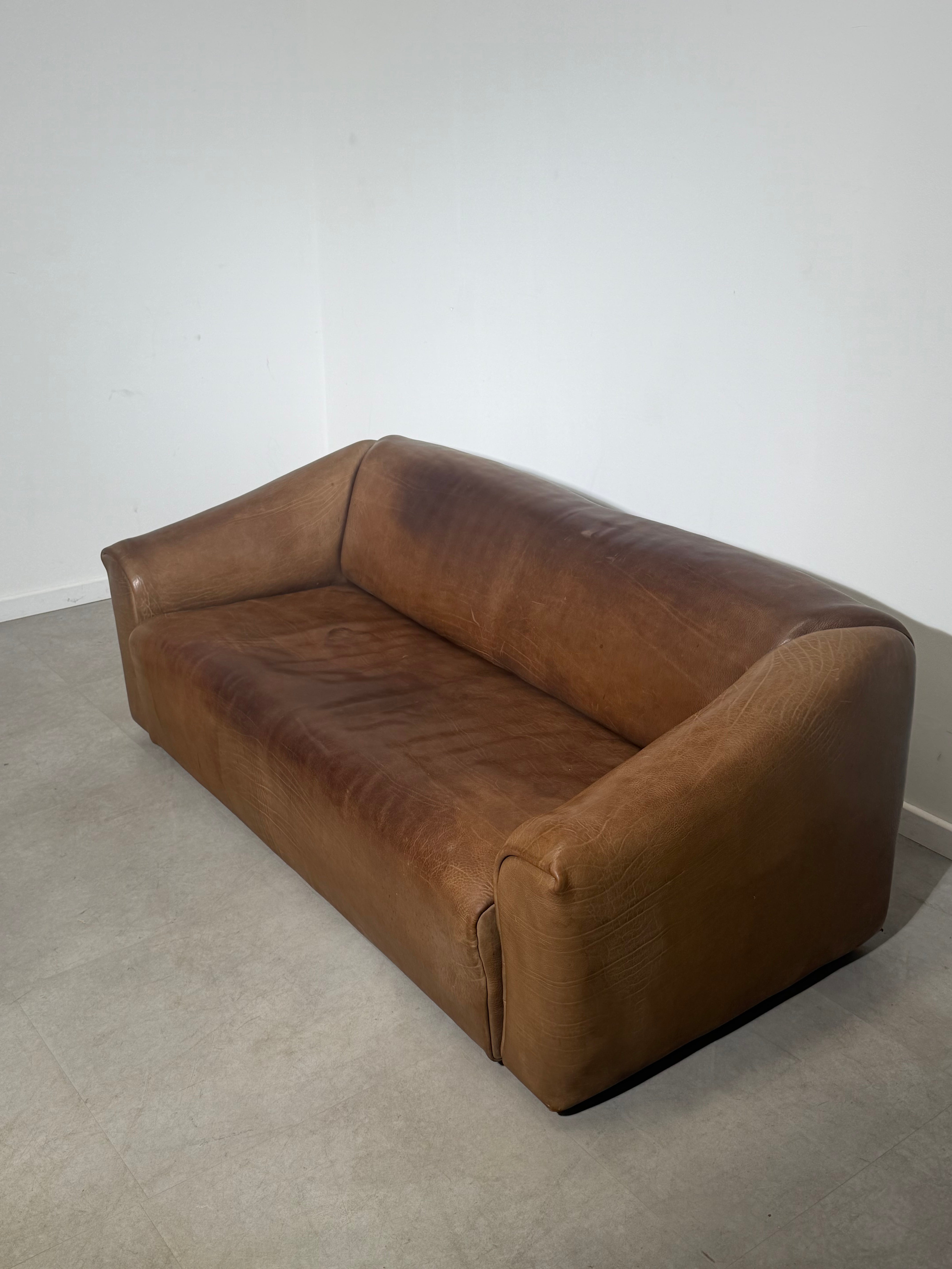 De Sede DS-47 Vintage Leather Sofa – Cognac