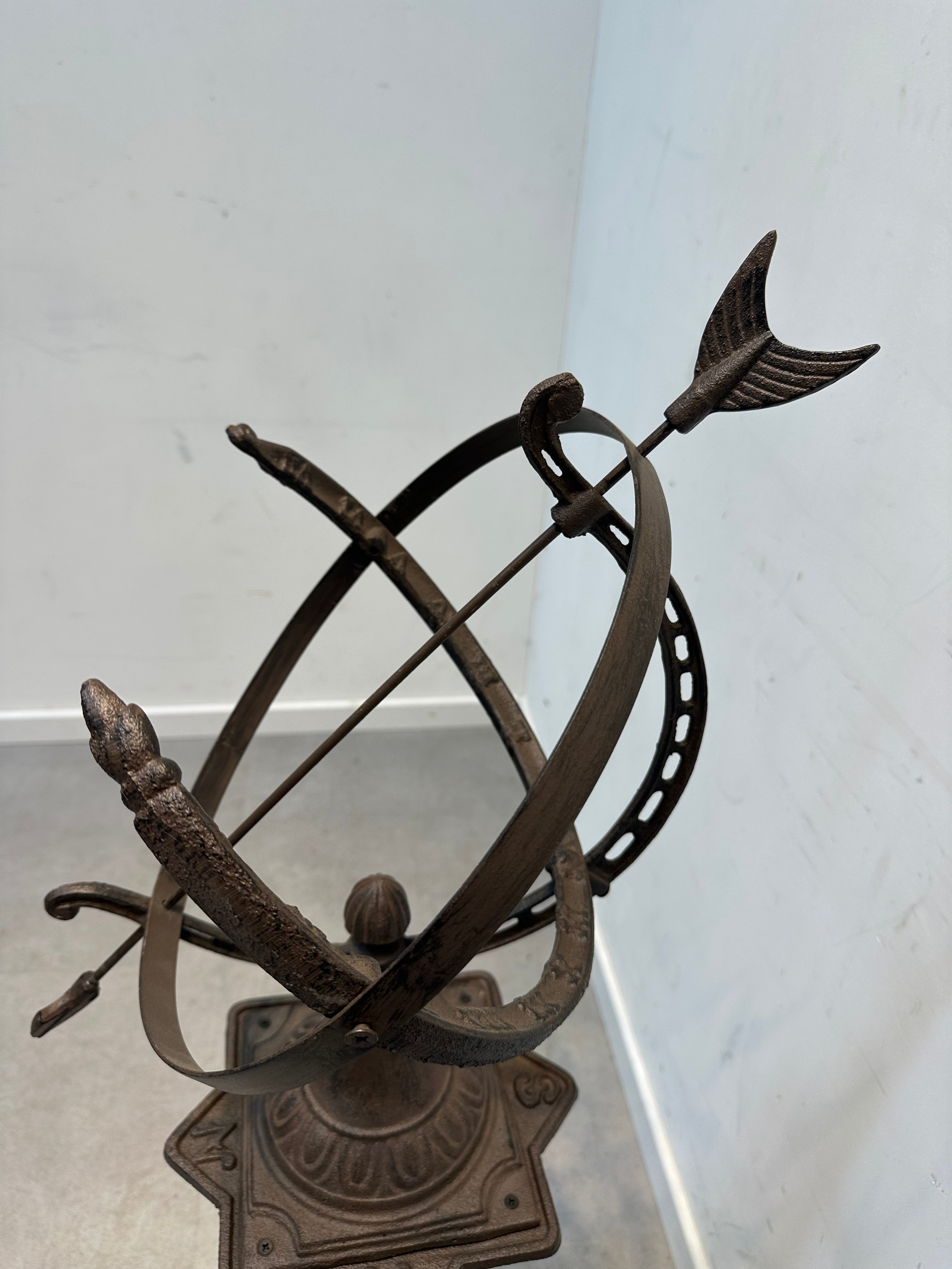 Zonnewijzer van gietijzer