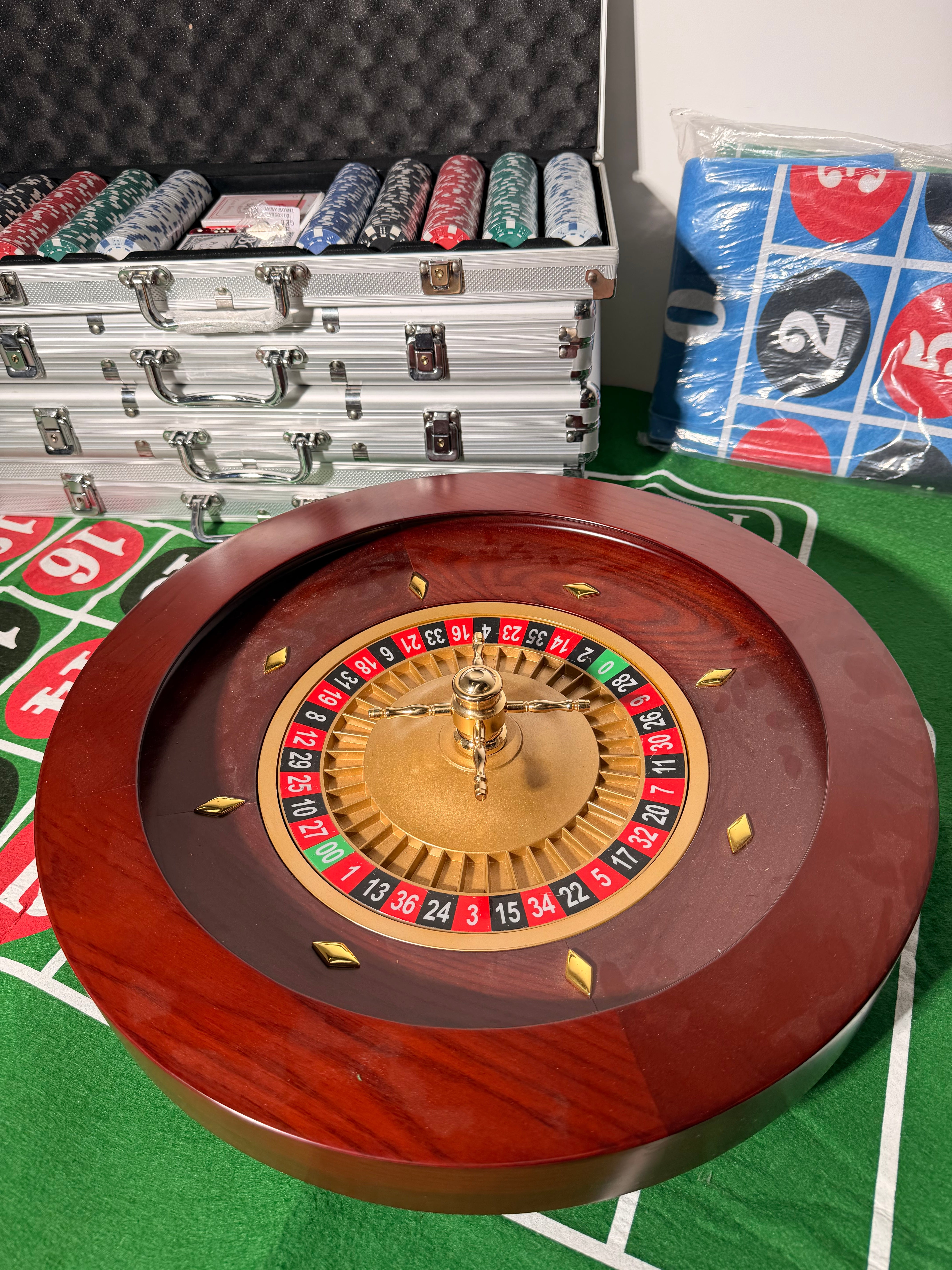 Complete Poker and Roulette Set