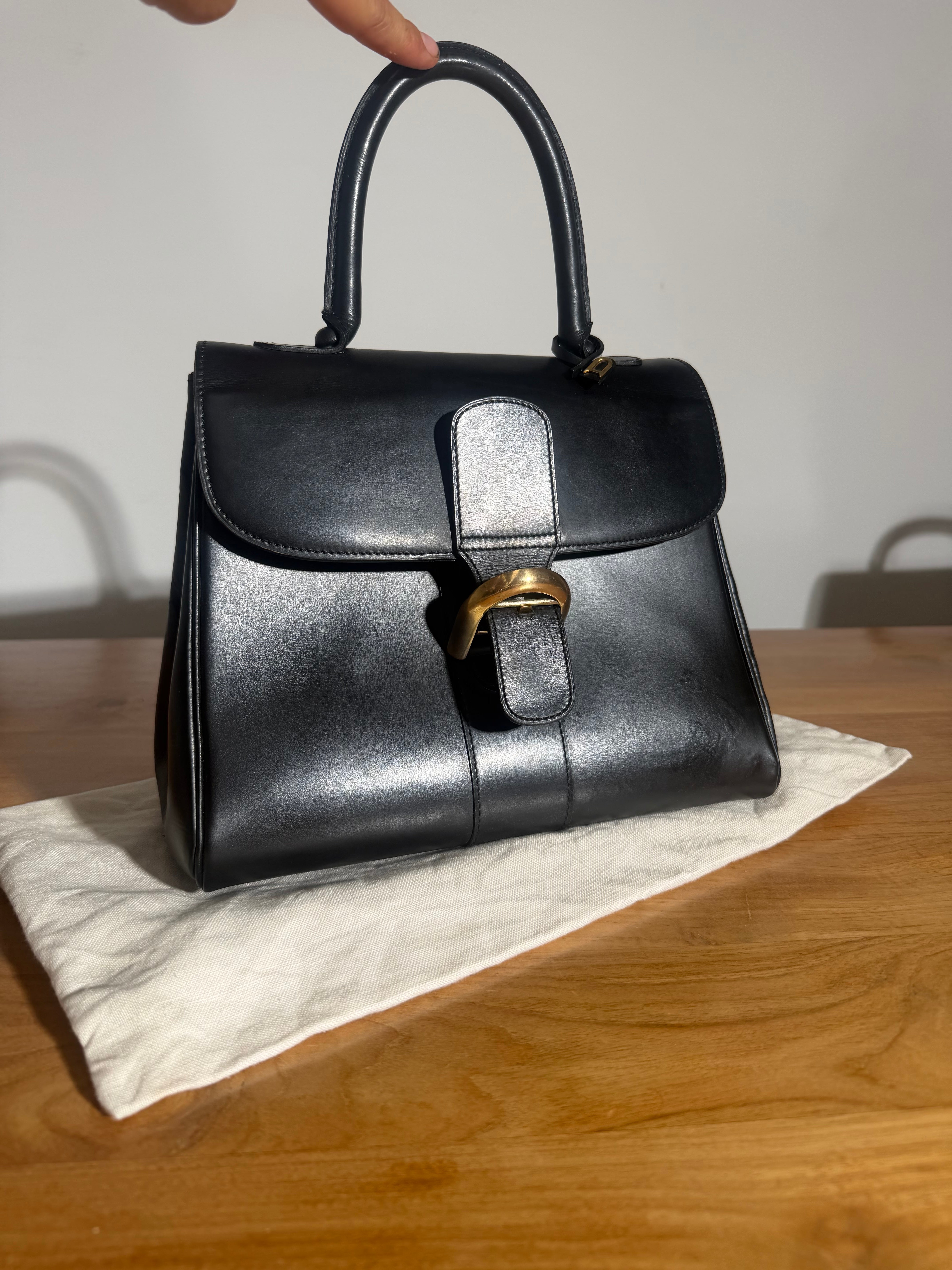 Delvaux Brillant MM Handbag – Black Leather