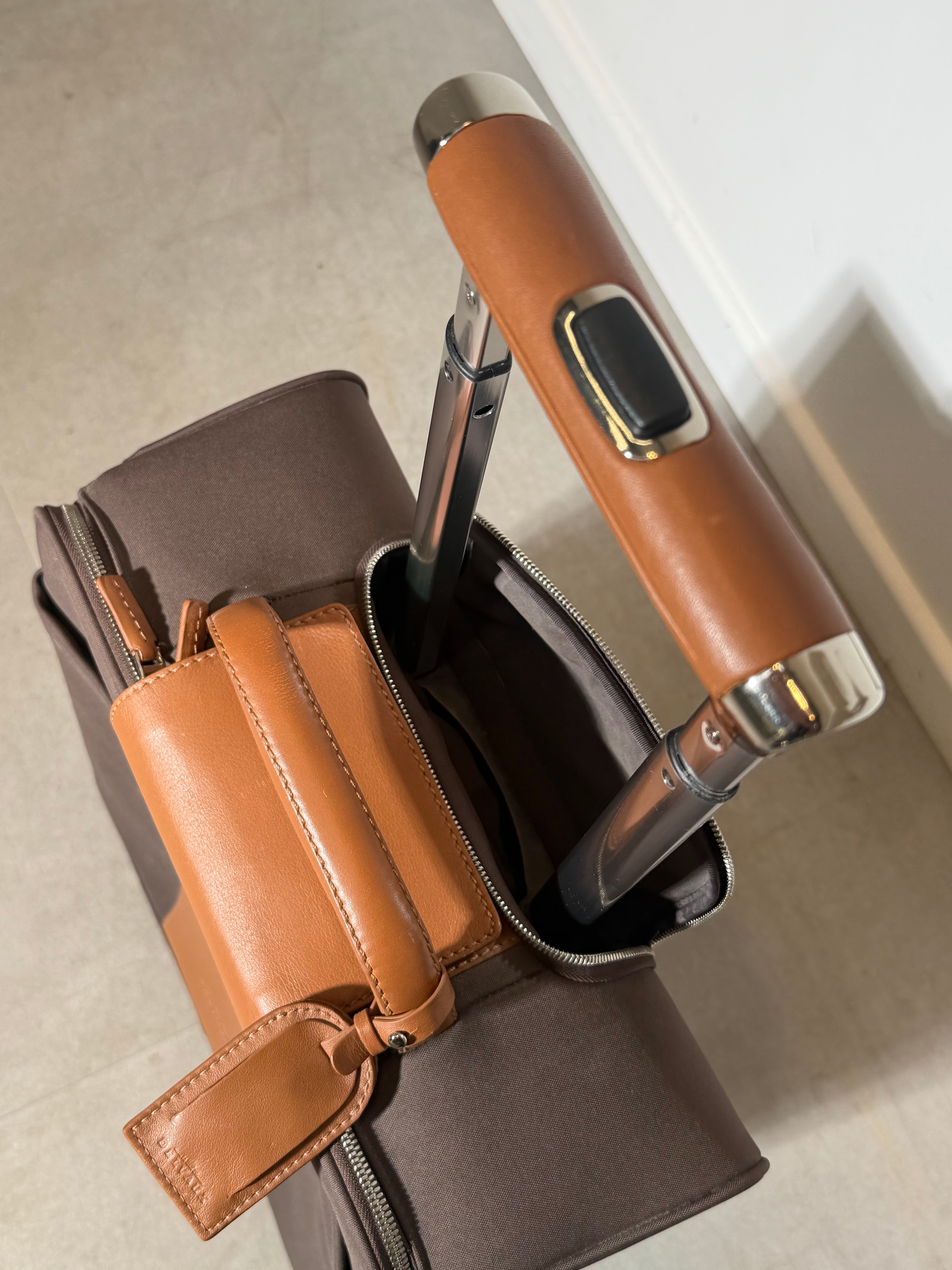 Delvaux Airess Rolling Hand Luggage – Brown & Cognac Leather Travel Case