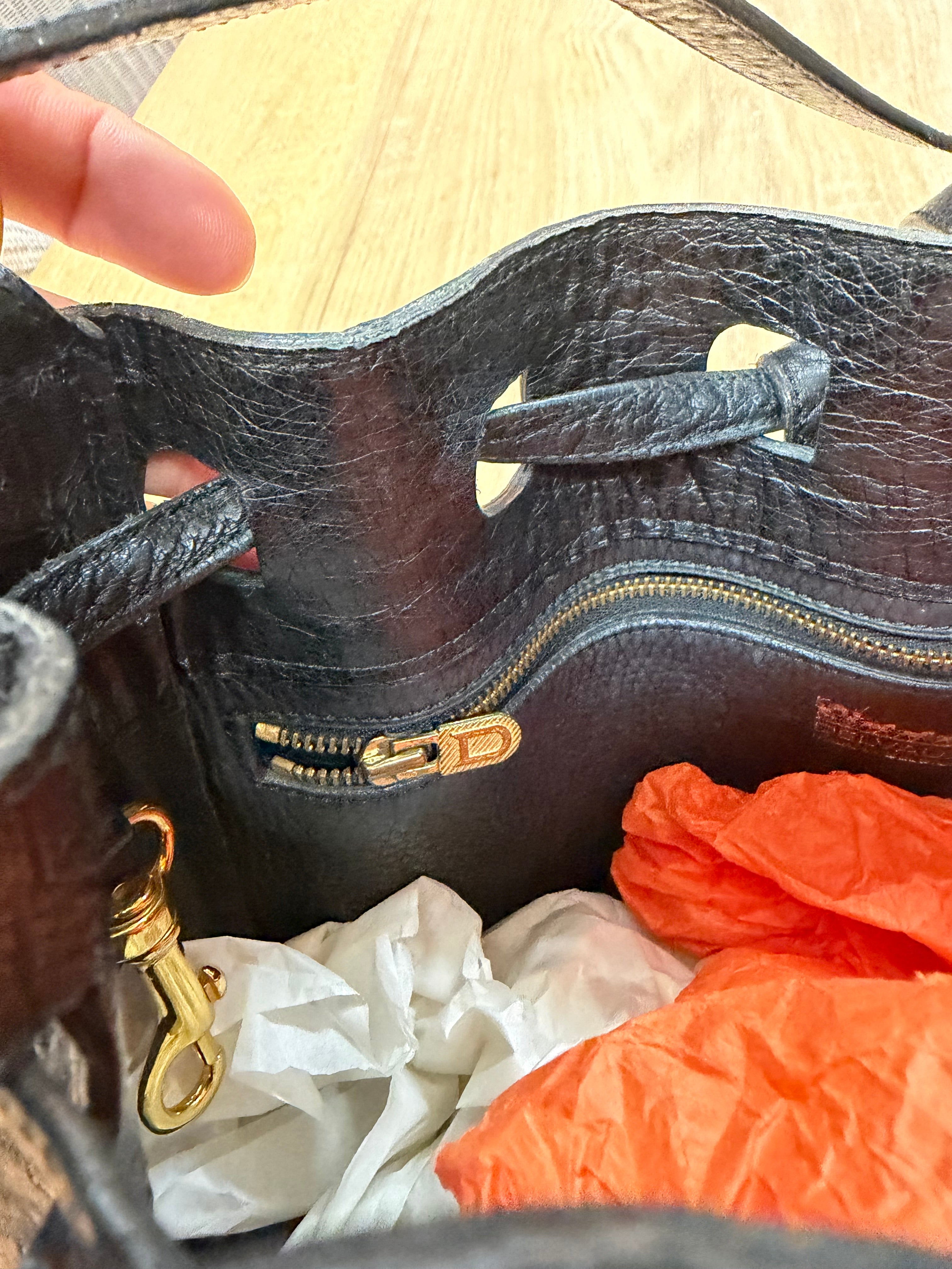 Delvaux “Gibus” Bag – Ostrich Leather – 26 x 23 cm (Dustbag Included)