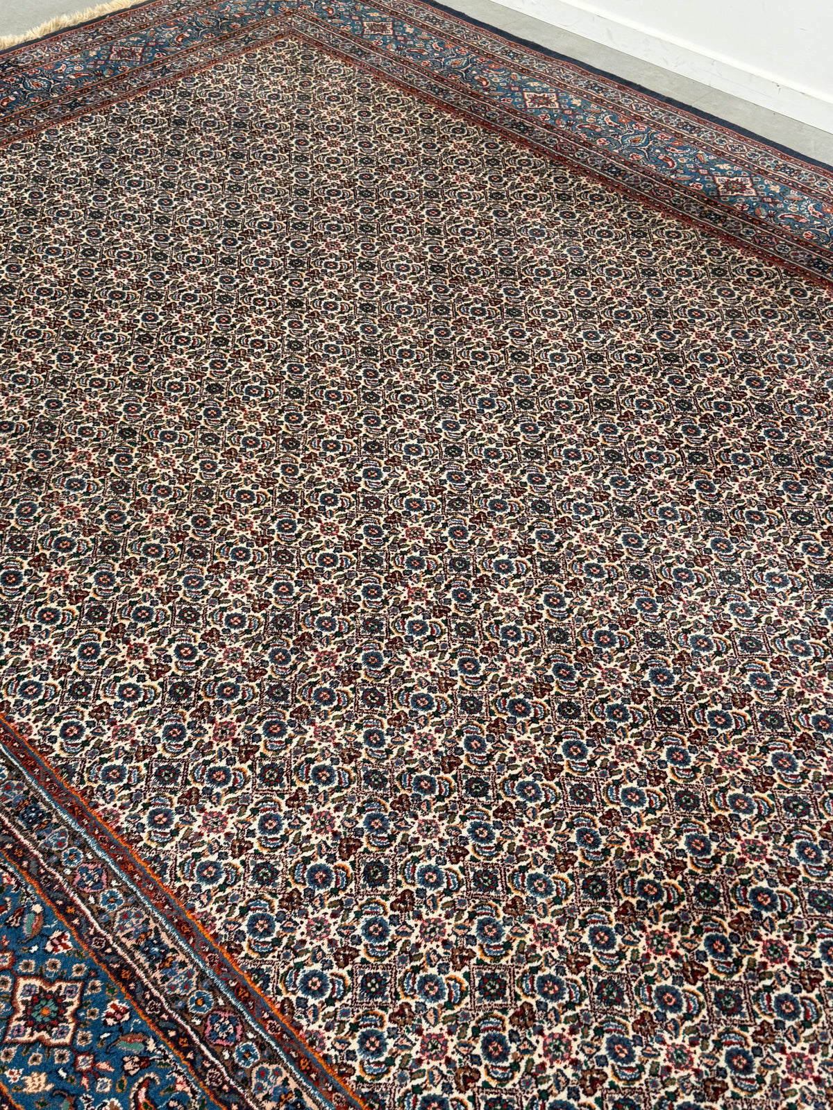 Vintage Hand-Knotted Persian Mud Rug – 357 × 255 cm