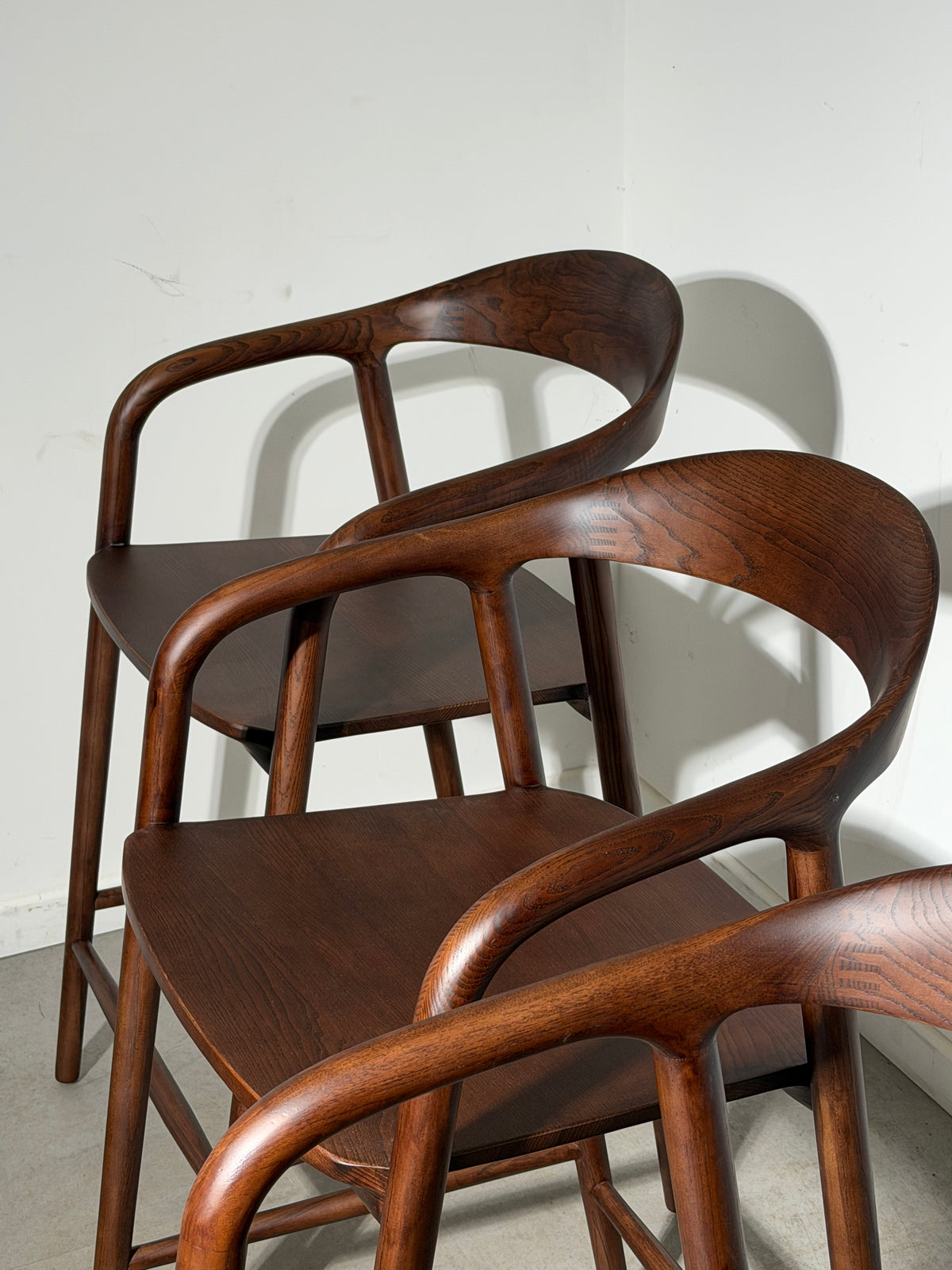 “Kobe” Bar Chair – Walnut Finish