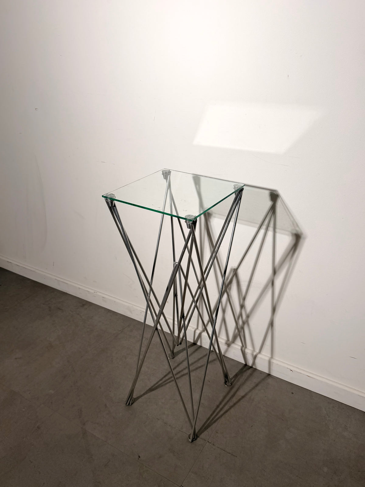 Bjart Folding Side Table