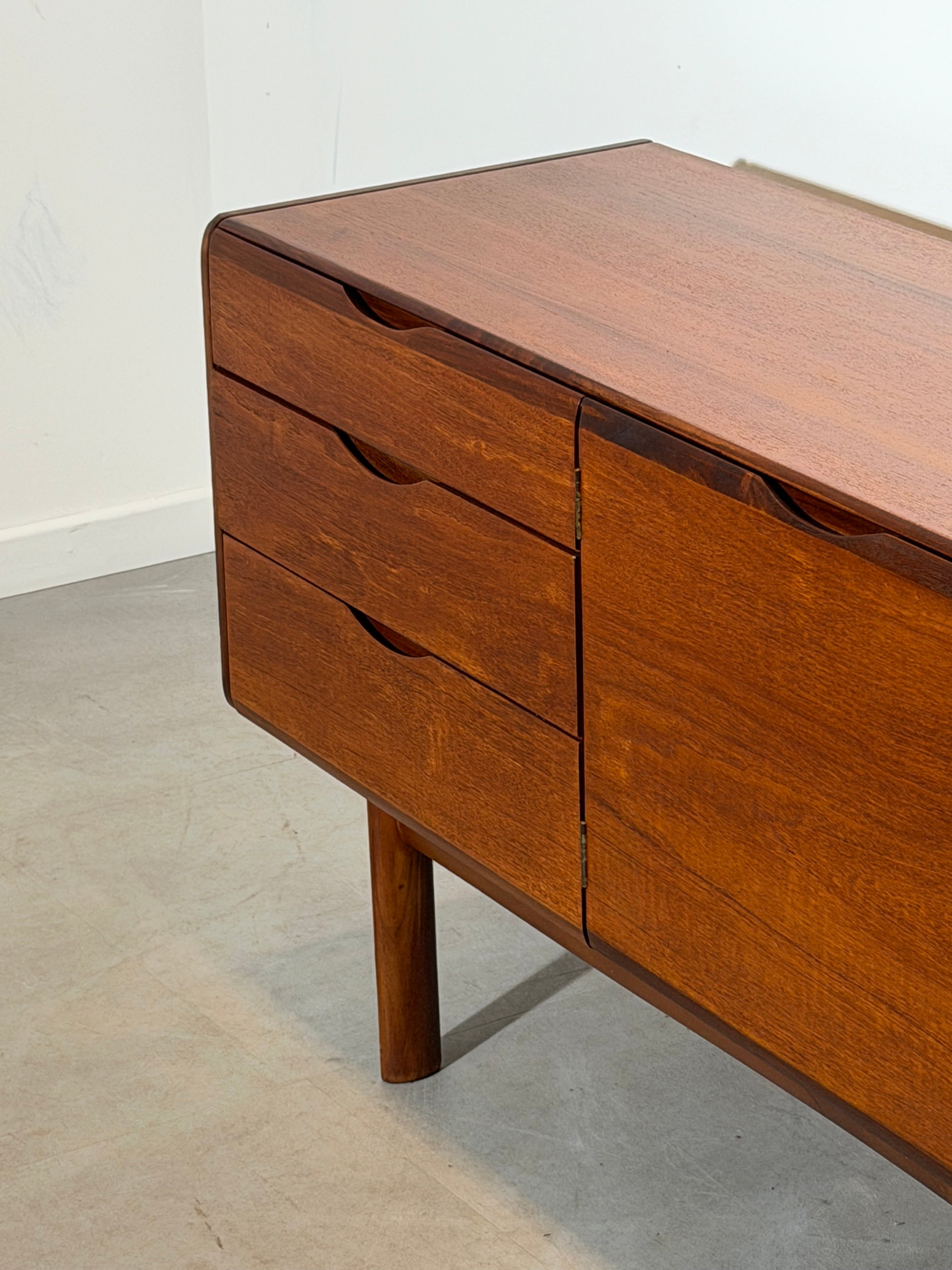 G-Plan Teak Sideboard – Mid-Century Modern British Design