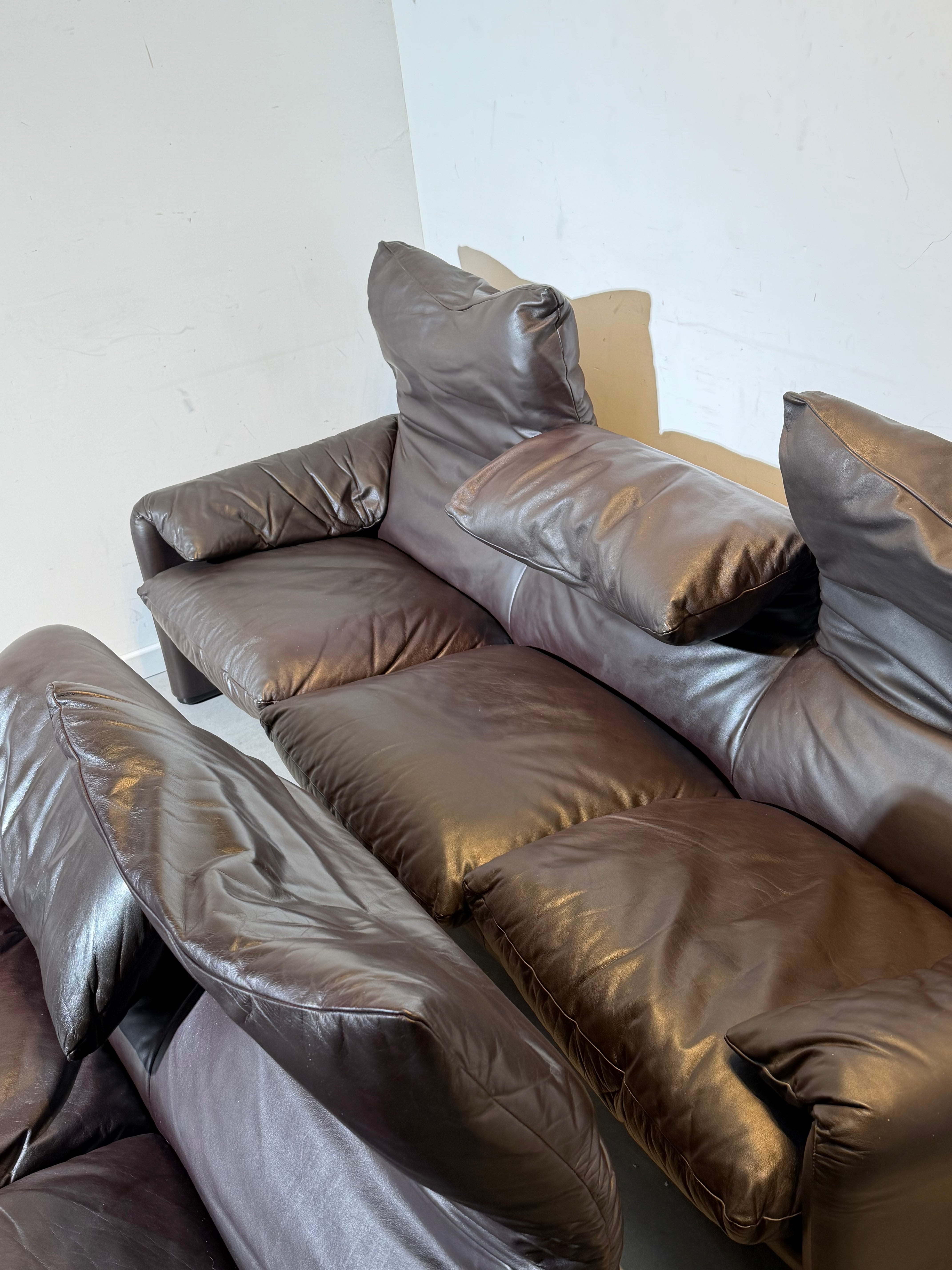 Cassina Maralunga 3 + 2 Sofa Set by Vico Magistretti