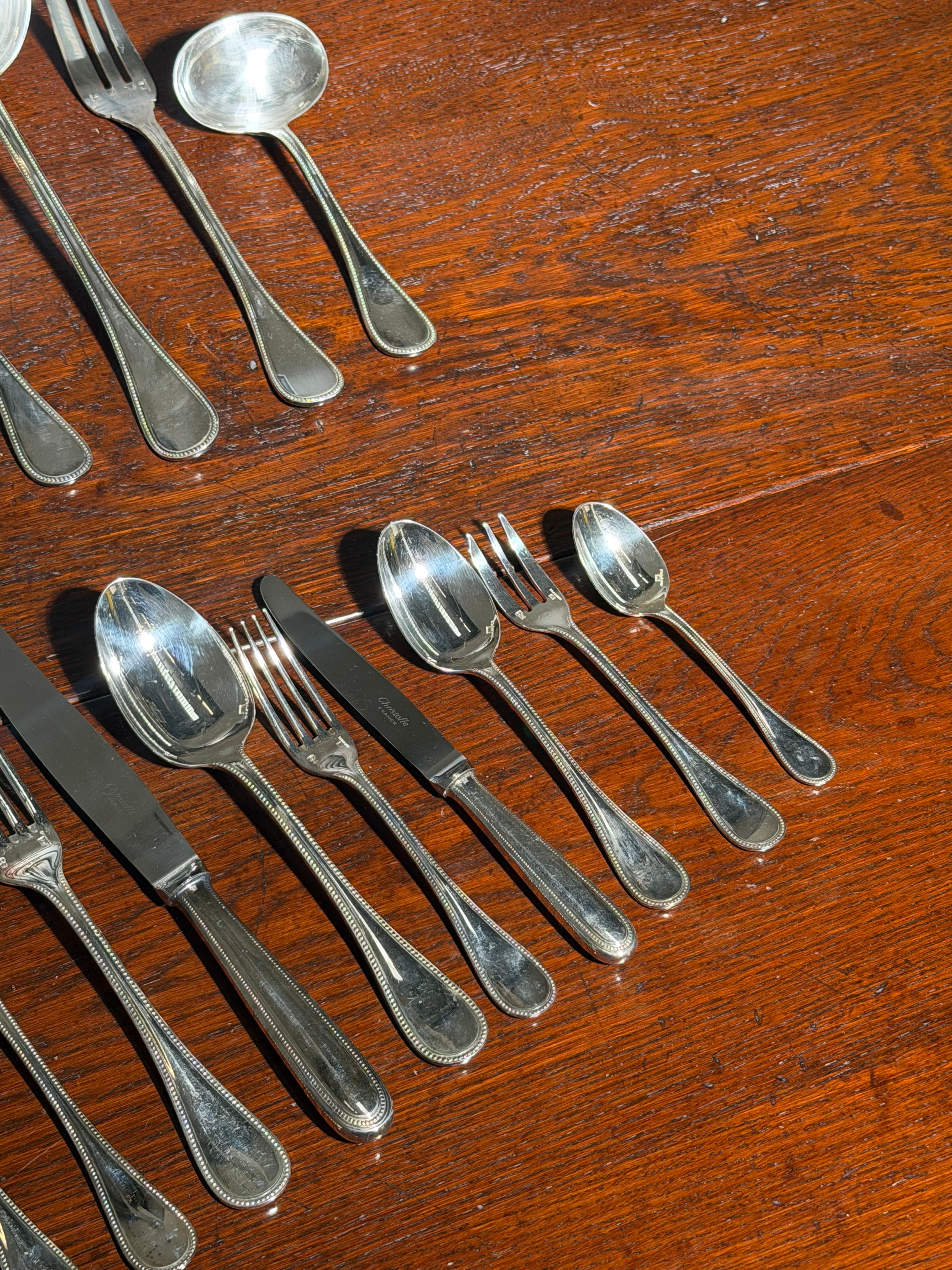 Christofle “Perles” Silver-Plated Cutlery Set with Anti-Oxidation Chest – 127 Pieces / 12 Persons