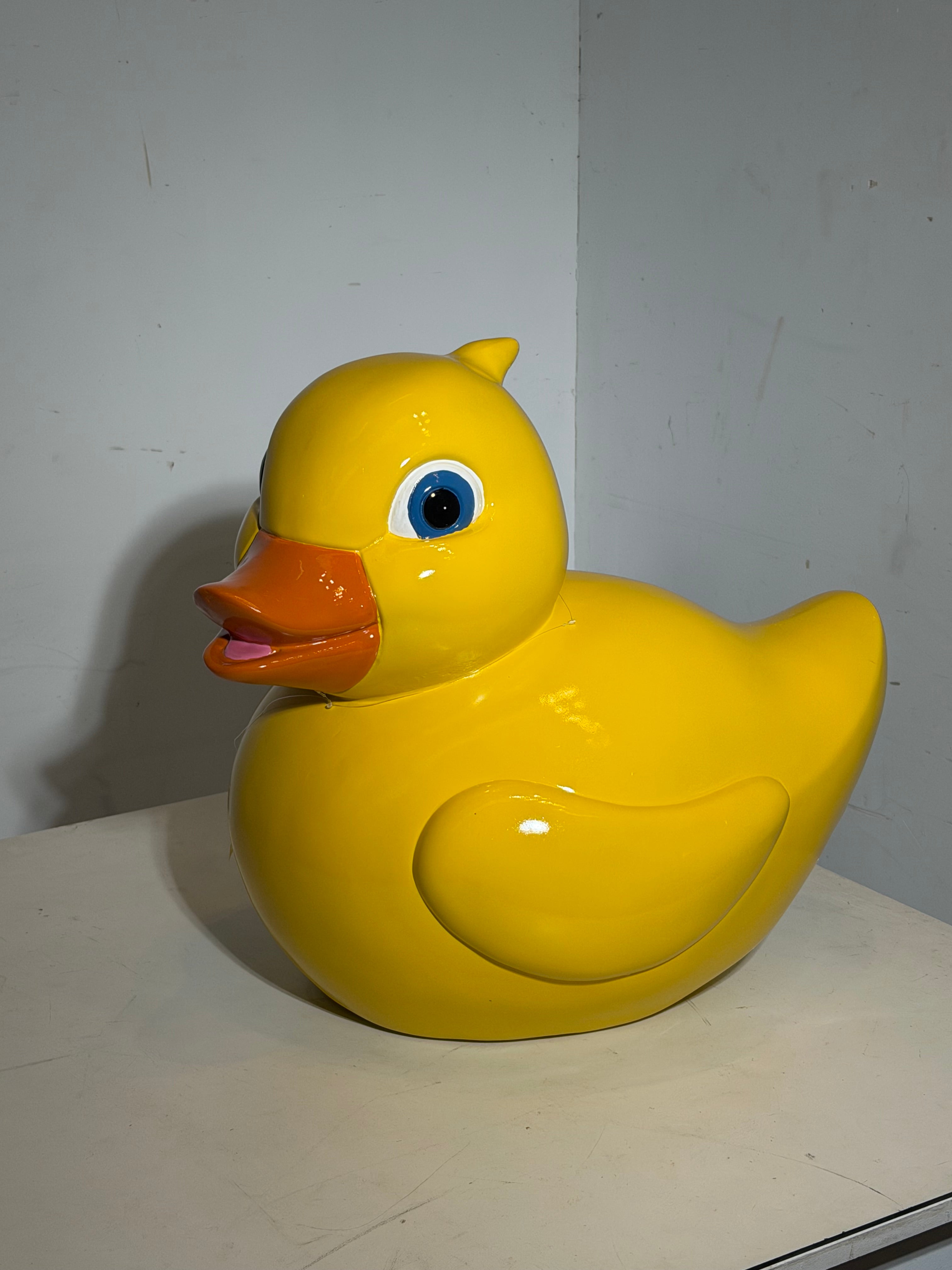 XL Decorative Duck Sculpture – Yellow Polyester & Fiberglass – Outdoor/Indoor – 65 cm