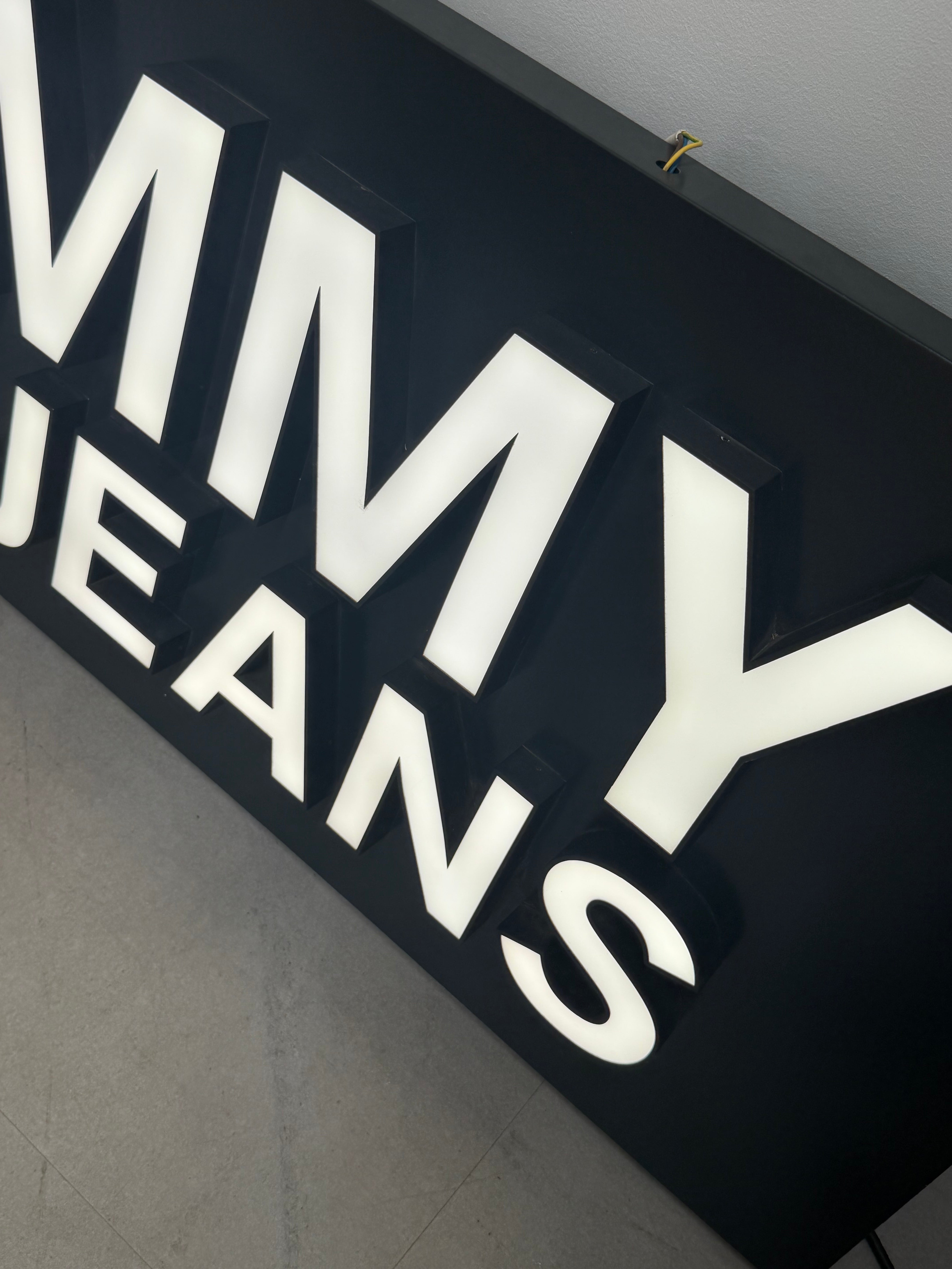 Vintage Tommy Jeans Illuminated Store Sign – Large Advertising Lightbox
