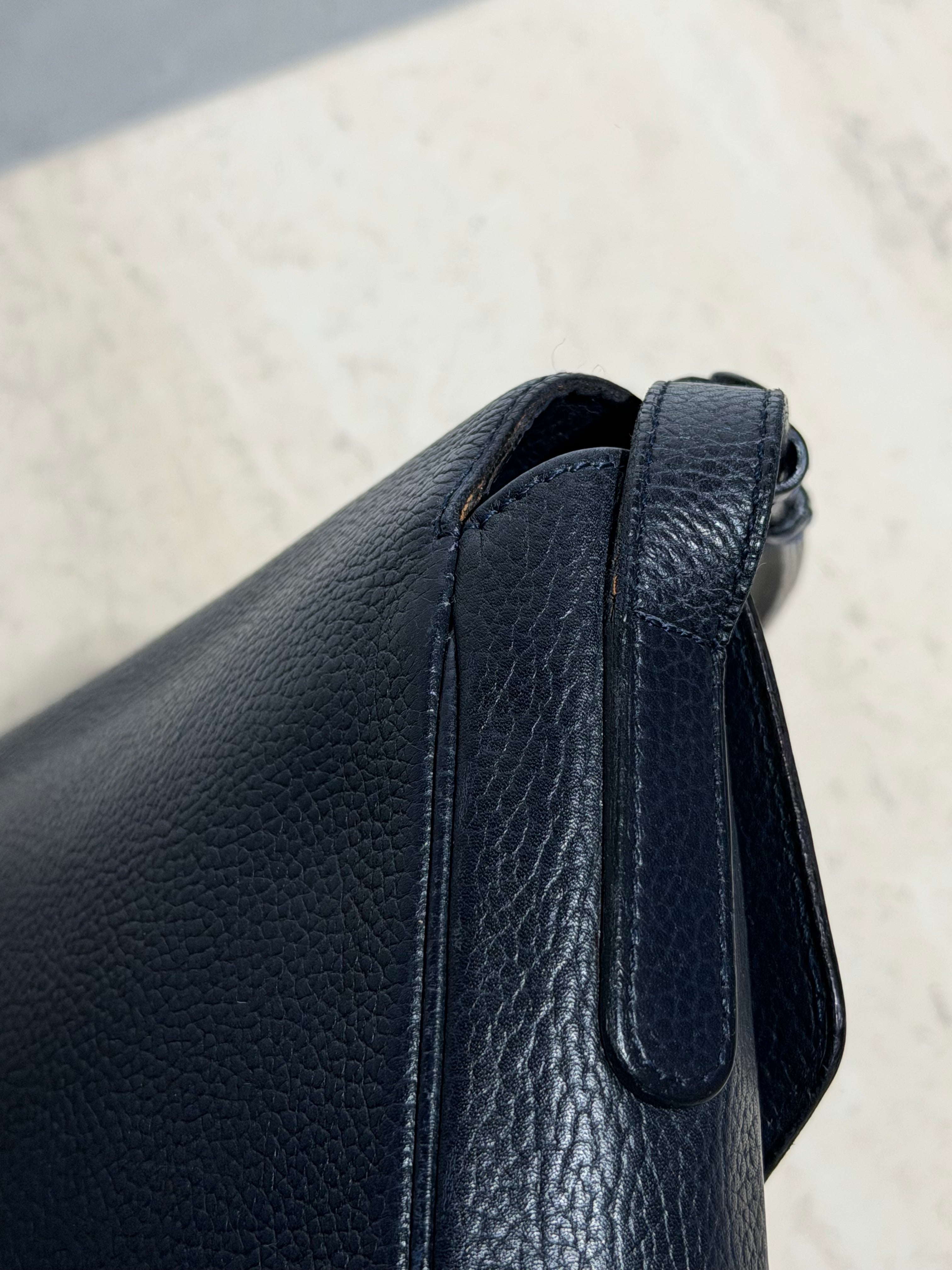 Delvaux “Diva” Marineblauw