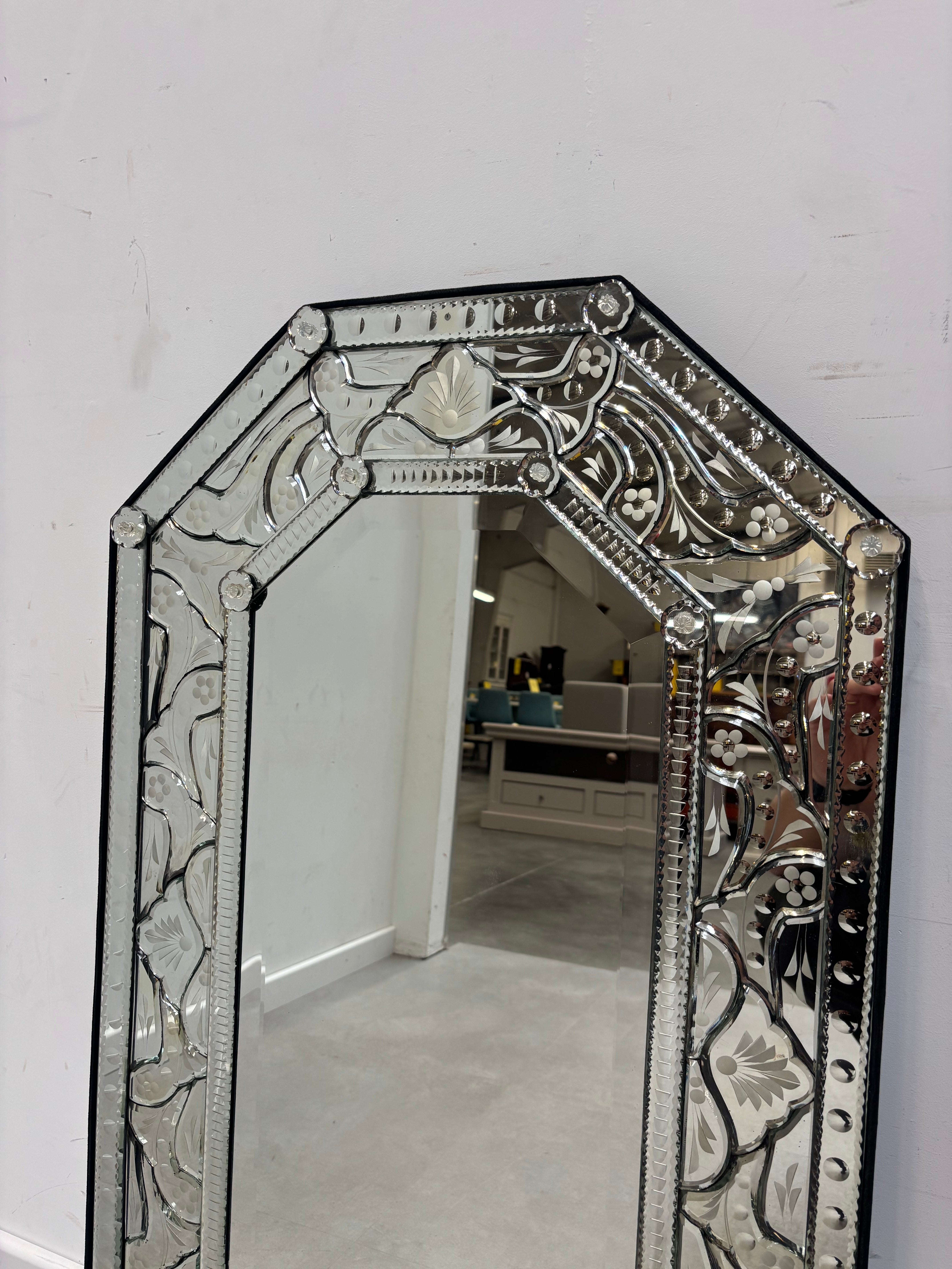 Venetiaanse handgeslepen spiegel