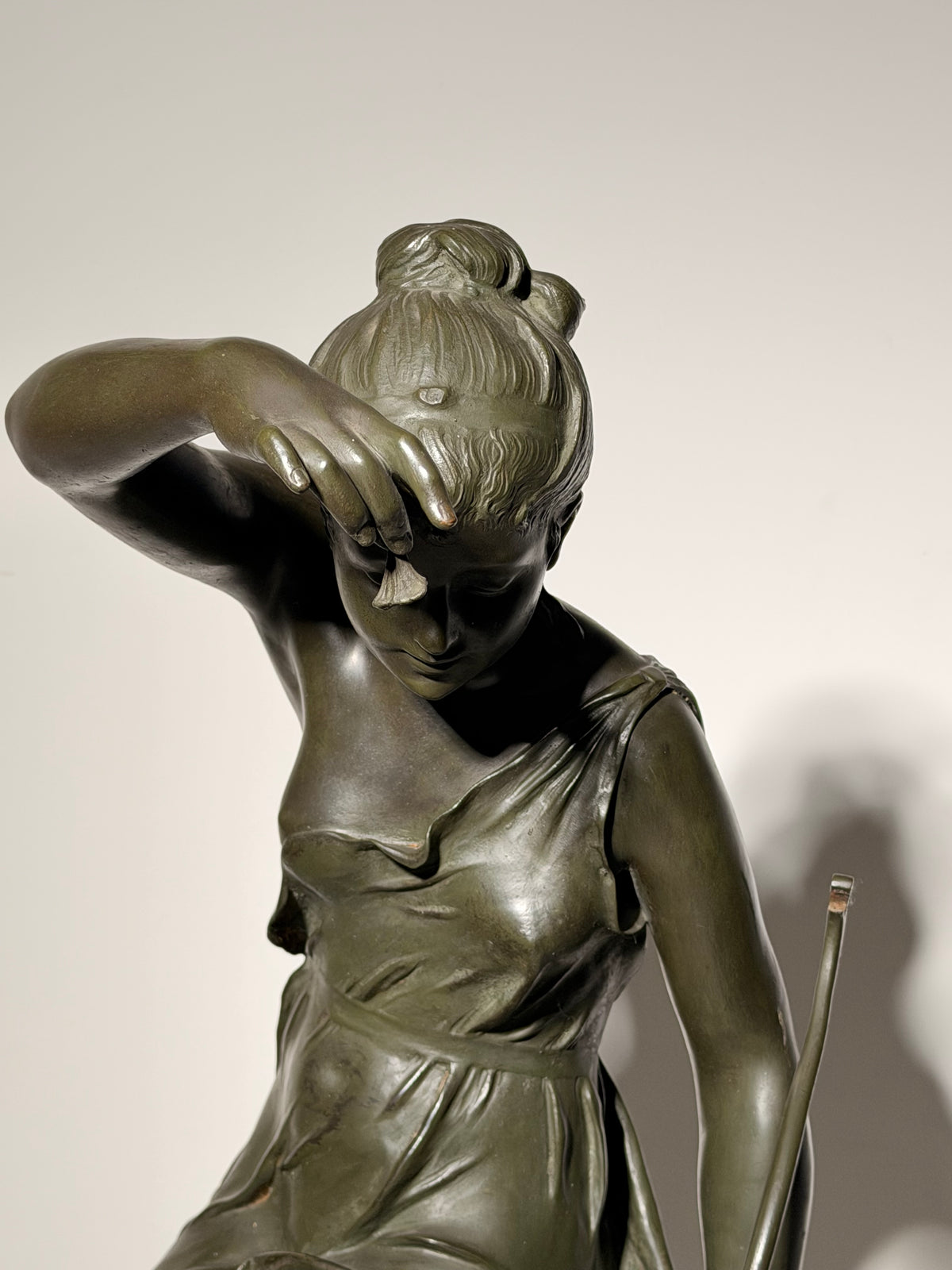 Nymphe de Diane – Antique Bronze Sculpture by Signoret-Ledieu – Rotating Base