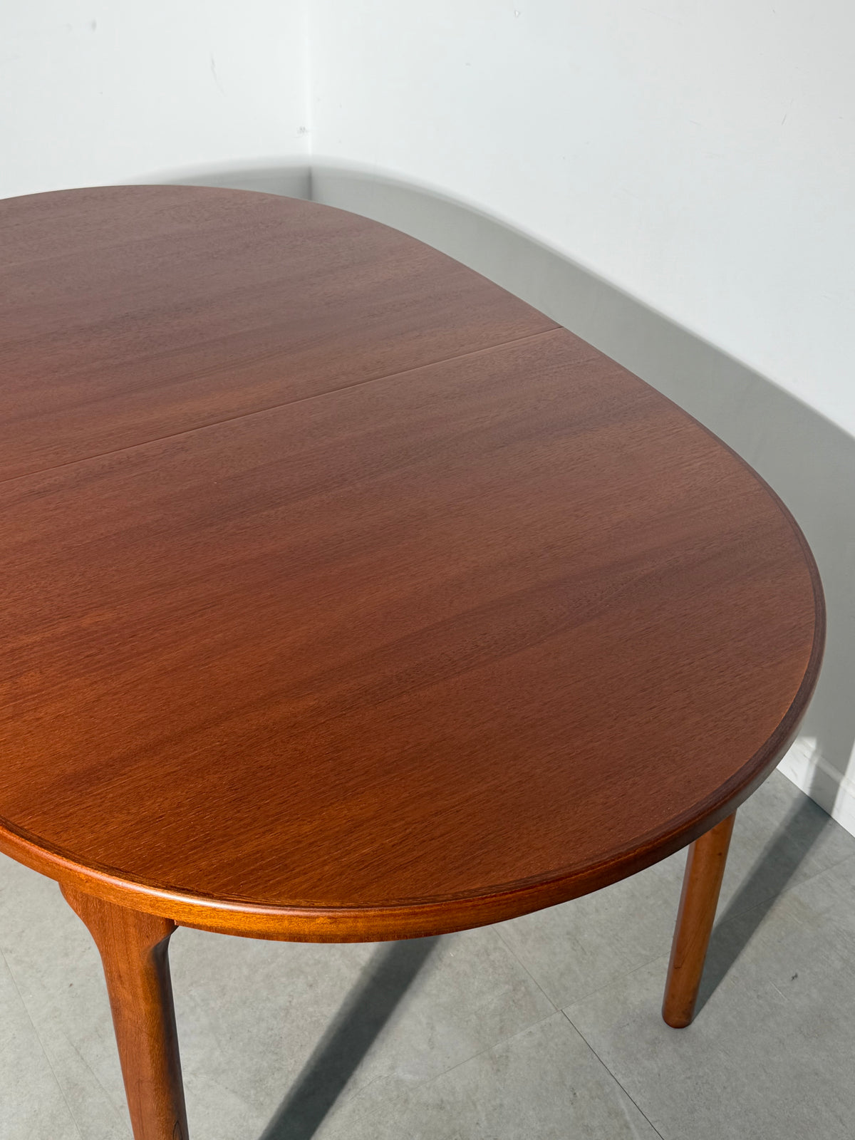A.H. McIntosh Extendable Teak Dining Table – Mid-Century Modern