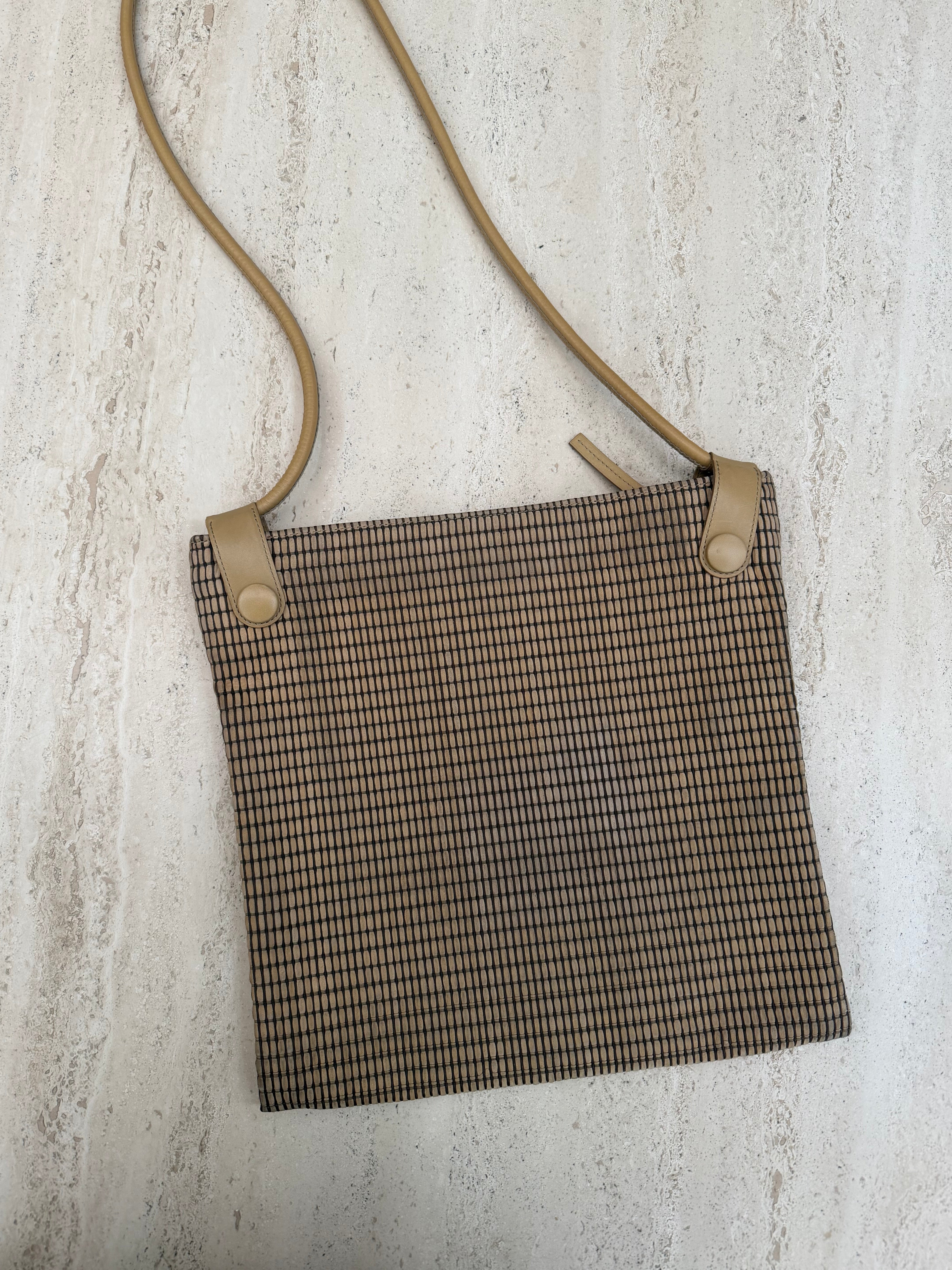 Delvaux Toile de Cuir Crossbody Bag Beige – 34 x 34 cm
