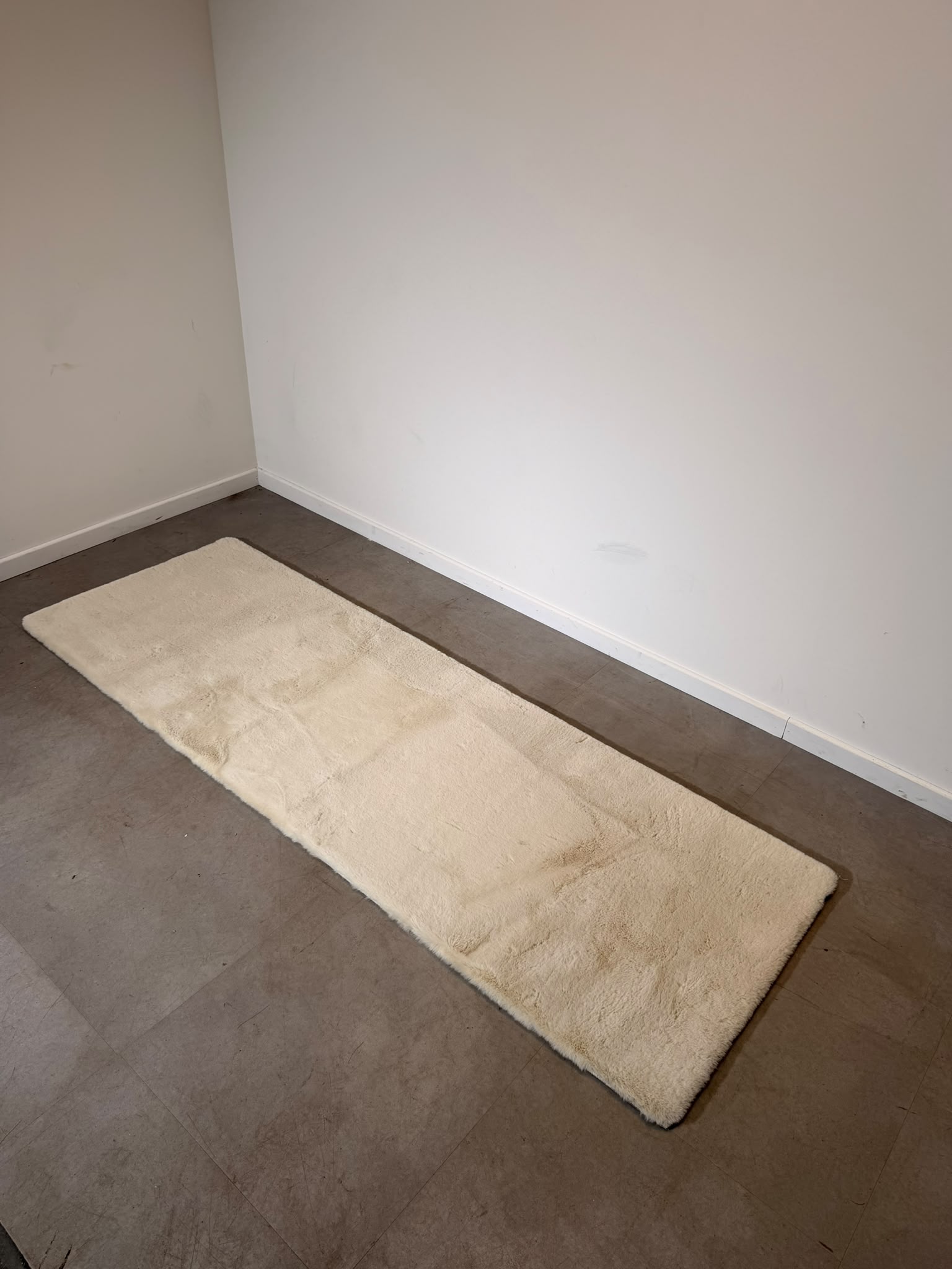 Dave Runner Rug – Soft Ivory Long-Pile Carpet 240 x 80 cm