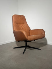 Montèl Cognac Leather Swivel Relax Armchair