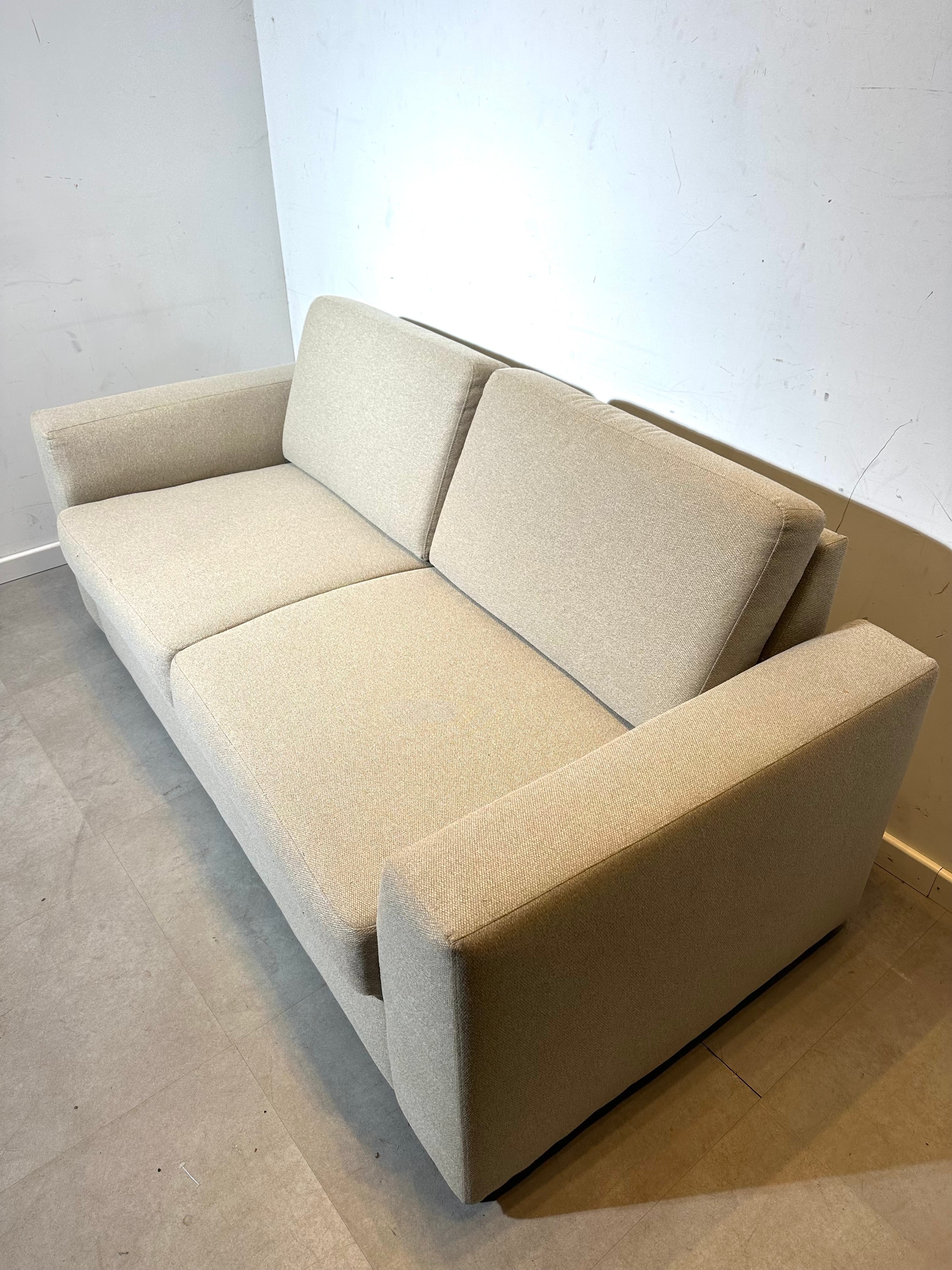 Contemporary Beige 3-Seater Sofa