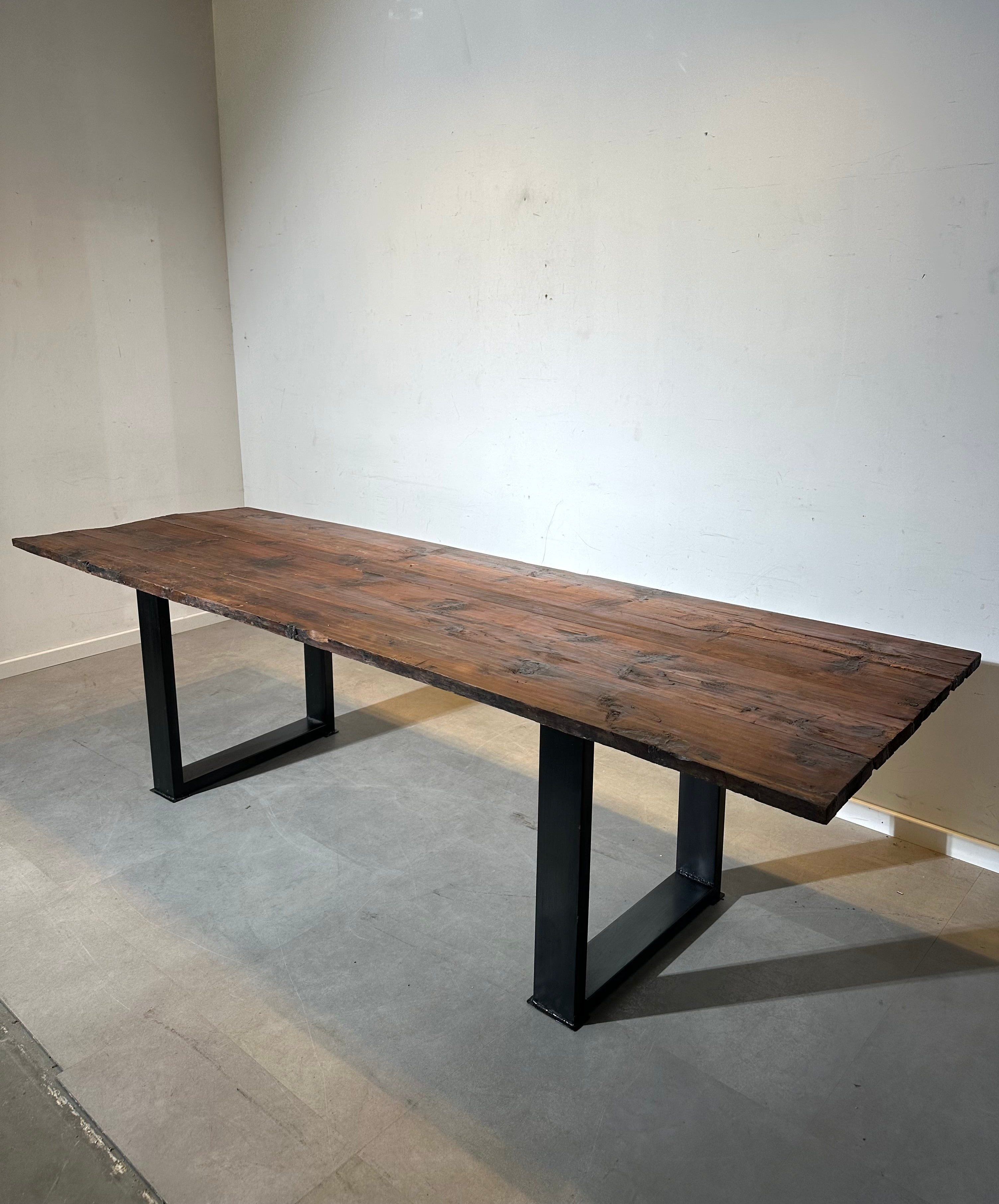 Large Rustic Lariks Wood Dining Table